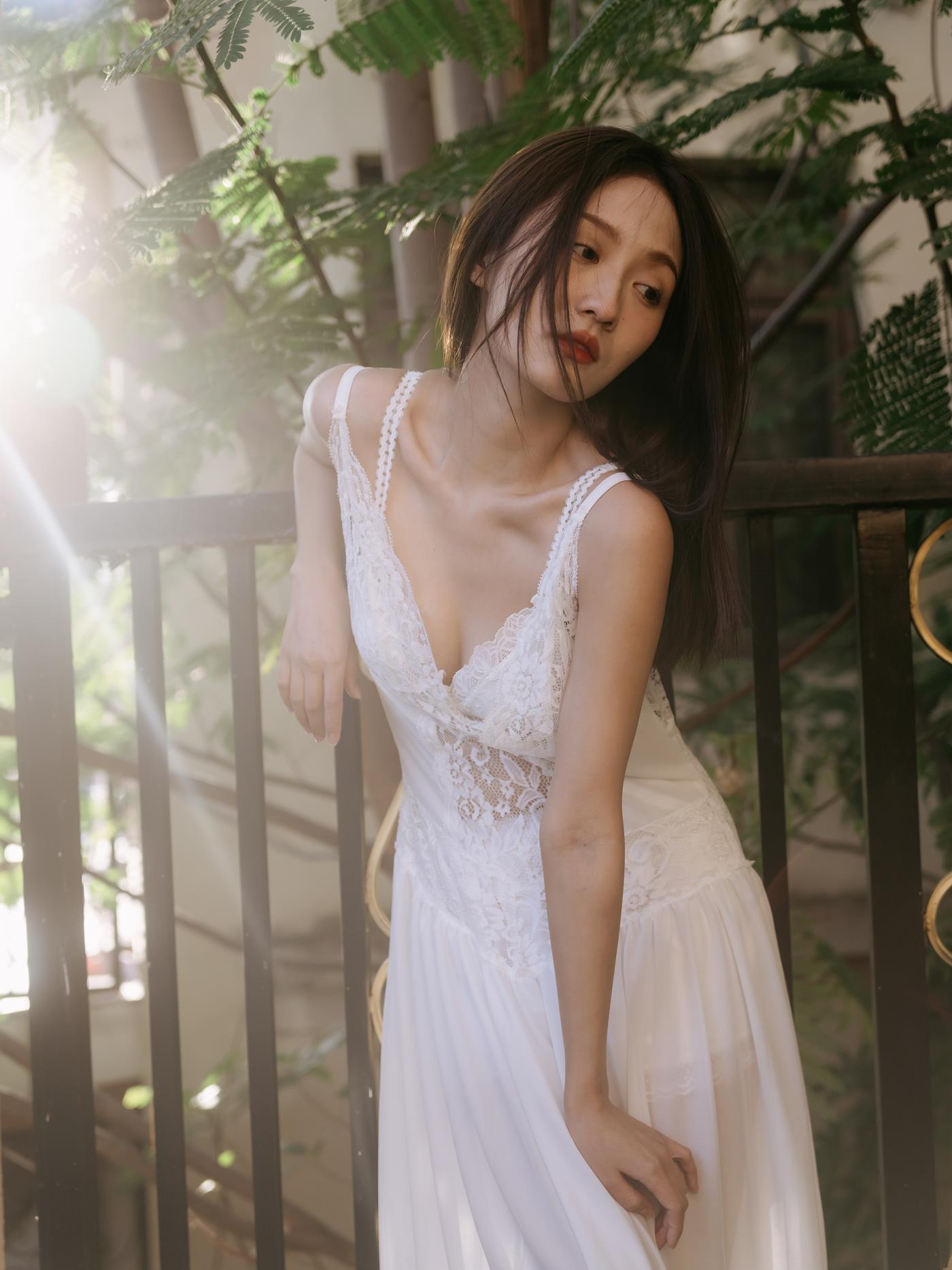 图片[24]-[YITUYU艺图语] 2022.01.25 窗影阑珊的梦 陈年 [44P] – 速更版-美库