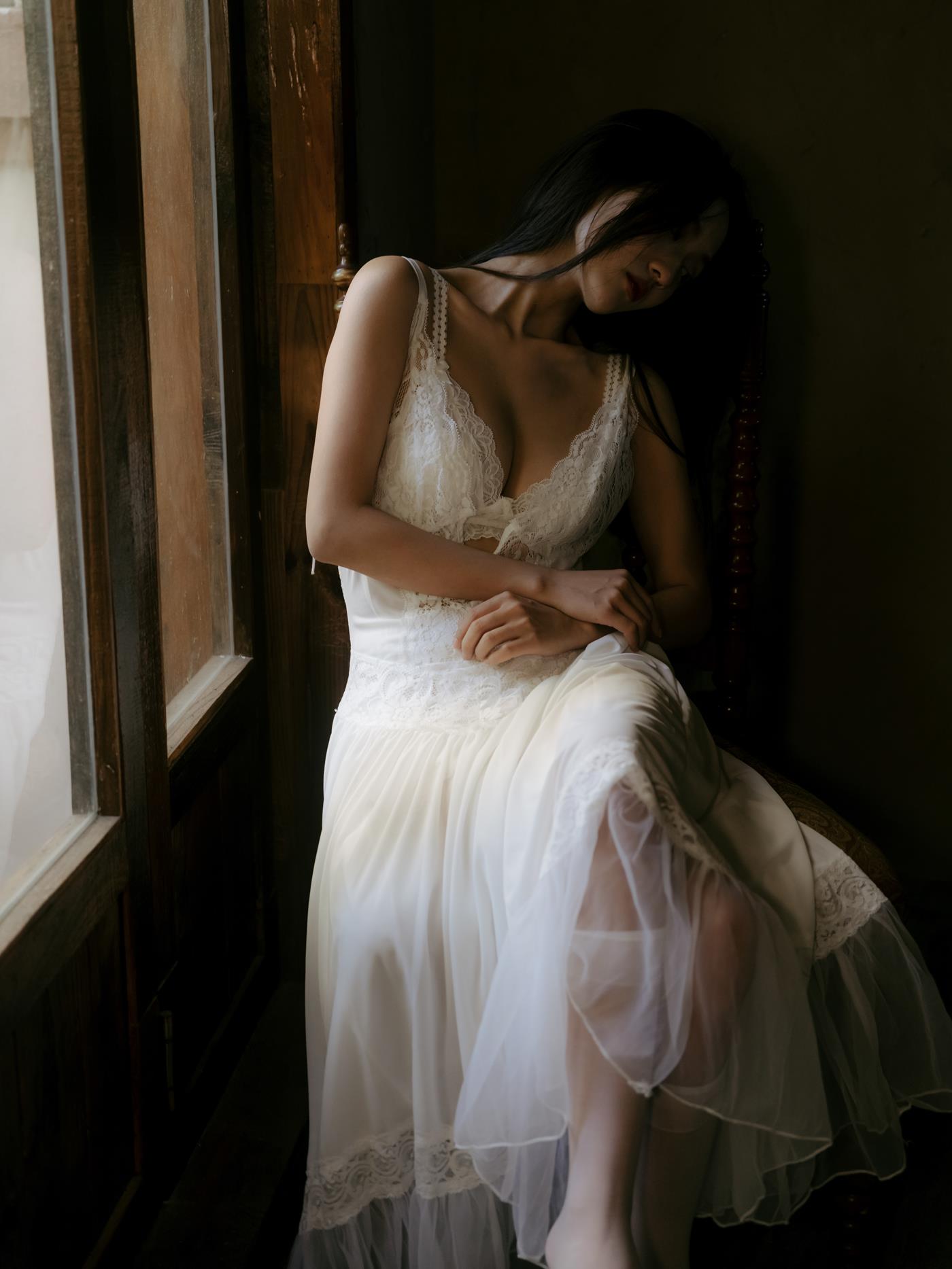 图片[32]-[YITUYU艺图语] 2022.01.25 窗影阑珊的梦 陈年 [44P] – 速更版-美库