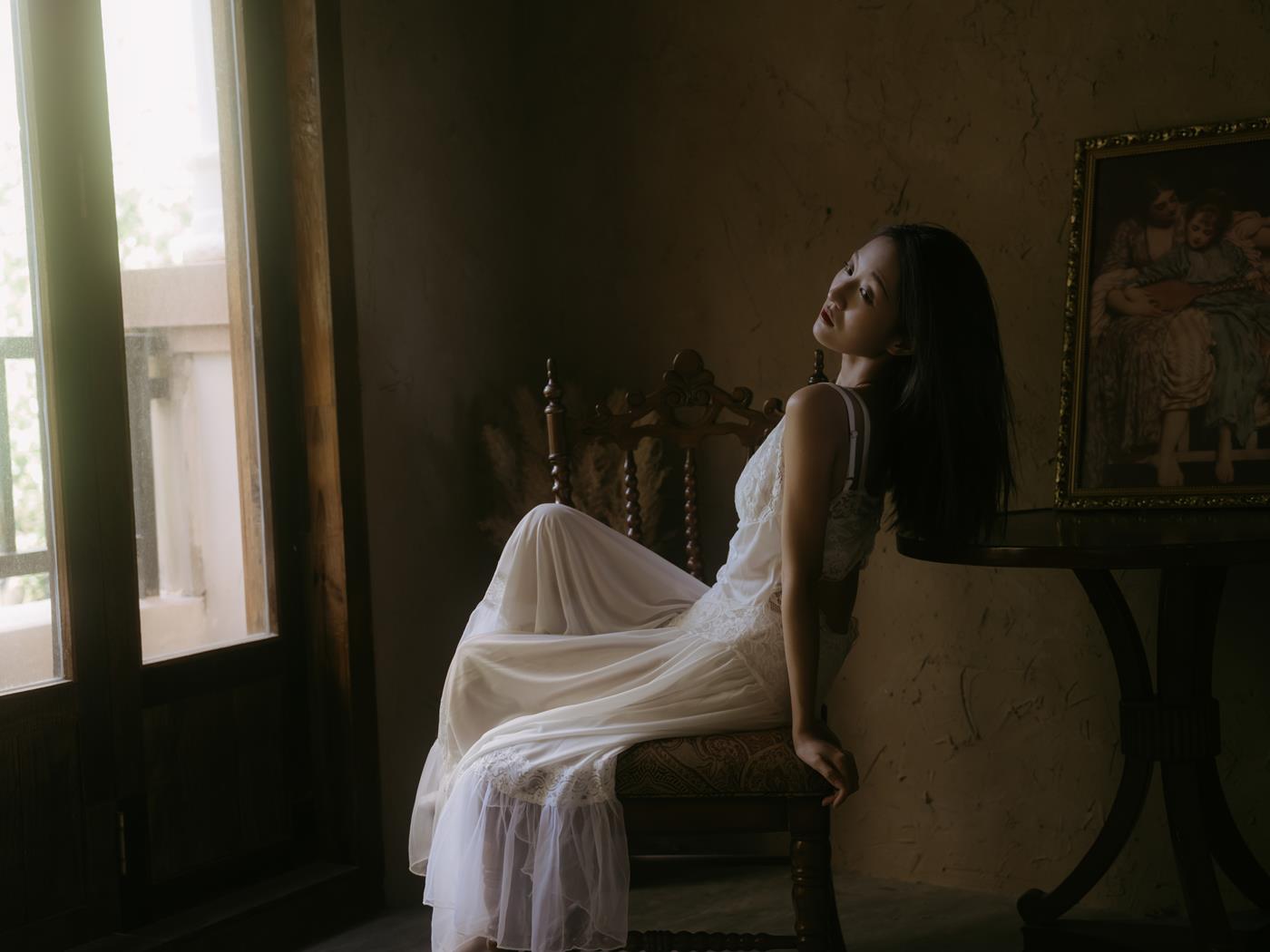 图片[38]-[YITUYU艺图语] 2022.01.25 窗影阑珊的梦 陈年 [44P] – 速更版-美库