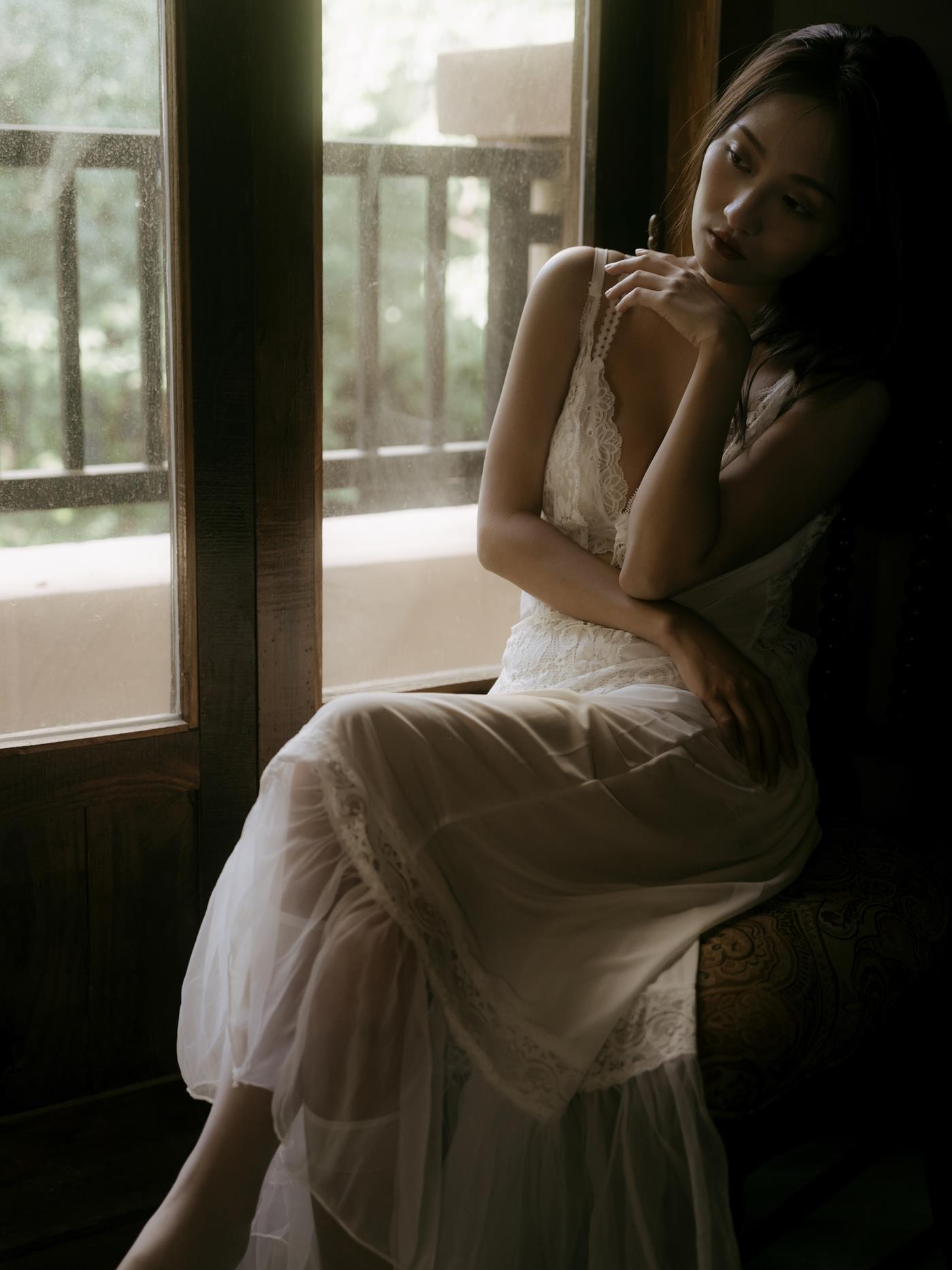 图片[44]-[YITUYU艺图语] 2022.01.25 窗影阑珊的梦 陈年 [44P] – 速更版-美库