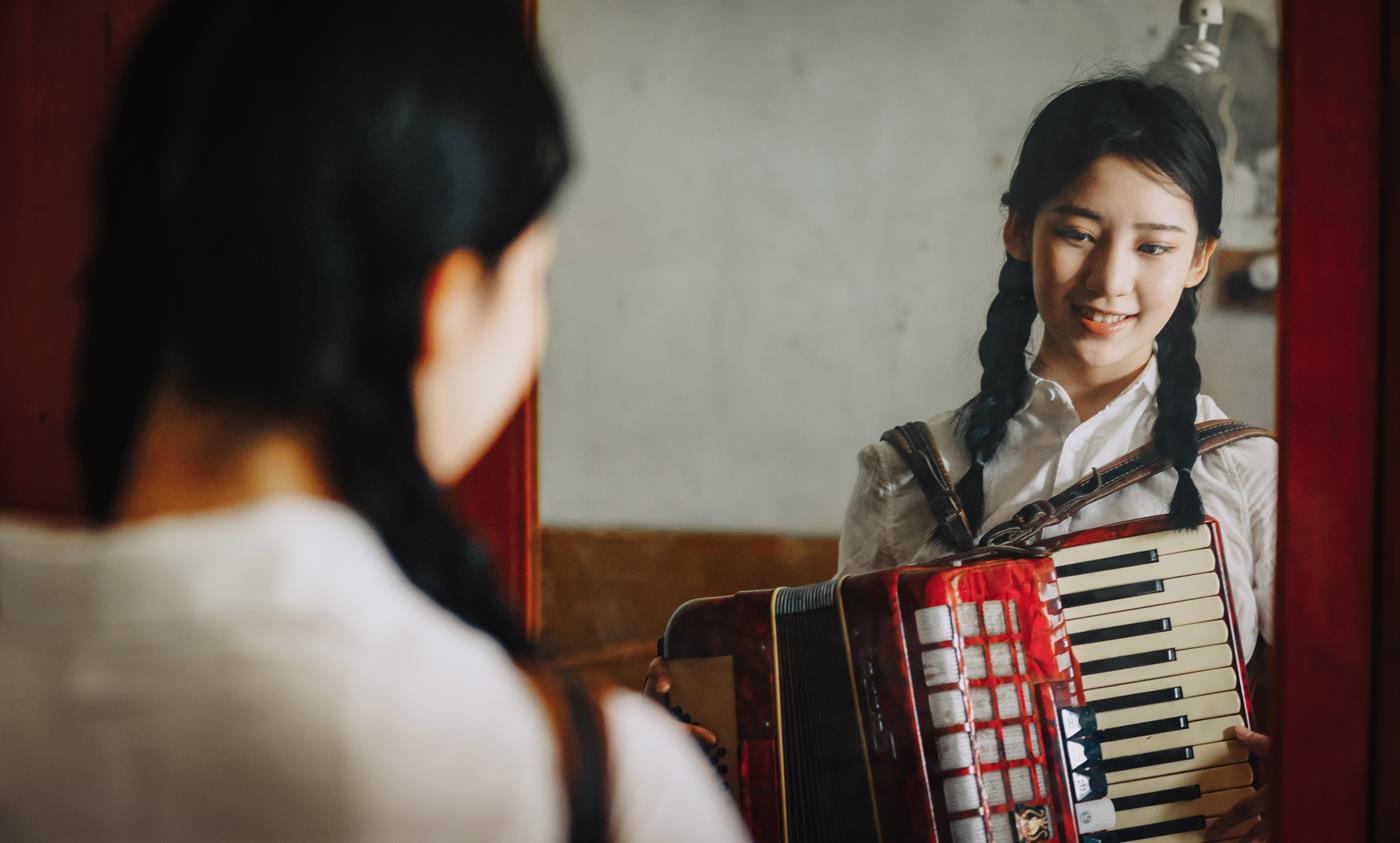 图片[17]-[YITUYU艺图语] 2022.01.25 你好李焕英 猫仙 [22P] – 速更版-美库