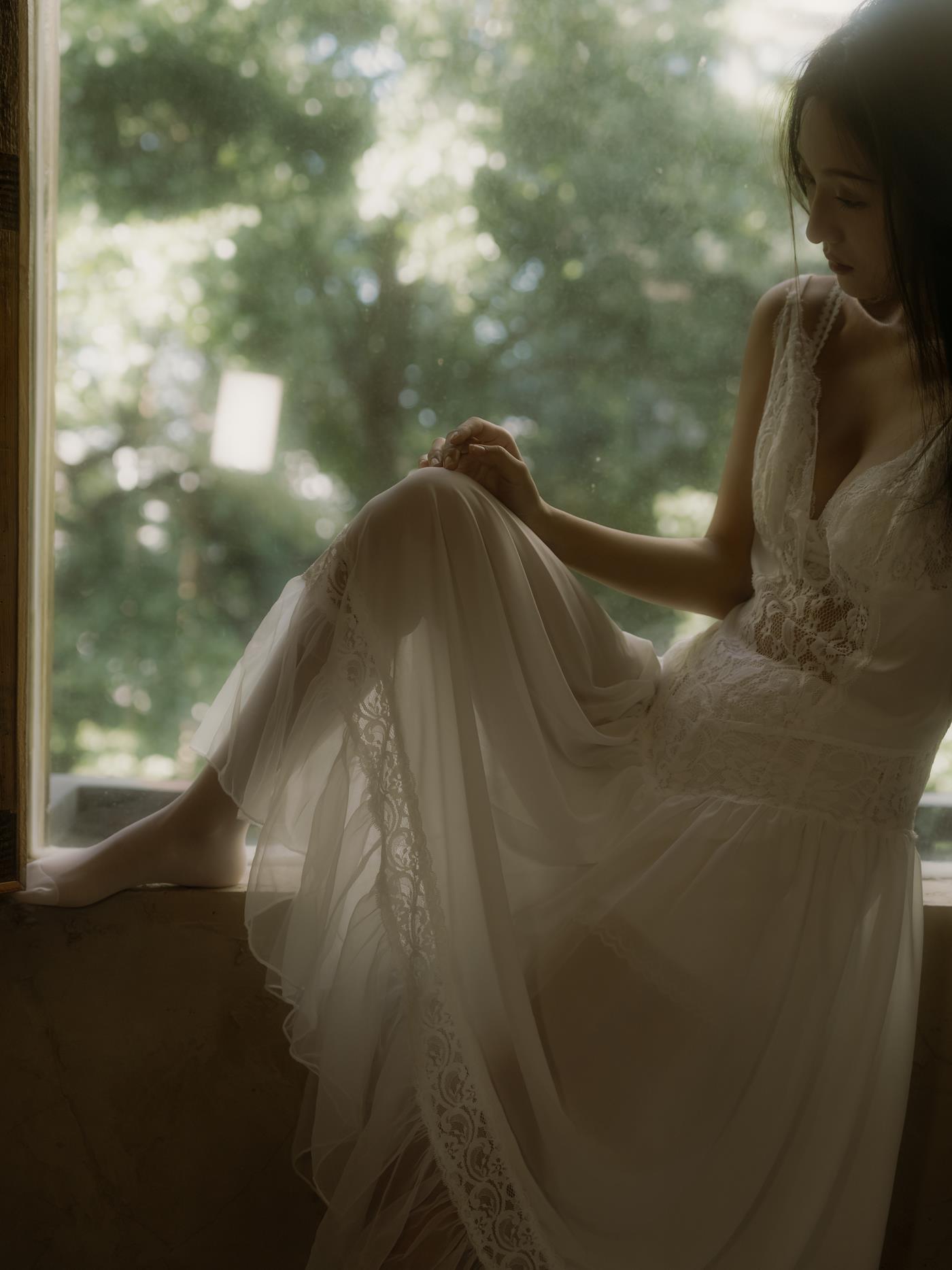 图片[45]-[YITUYU艺图语] 2022.01.25 窗影阑珊的梦 陈年 [44P] – 速更版-美库