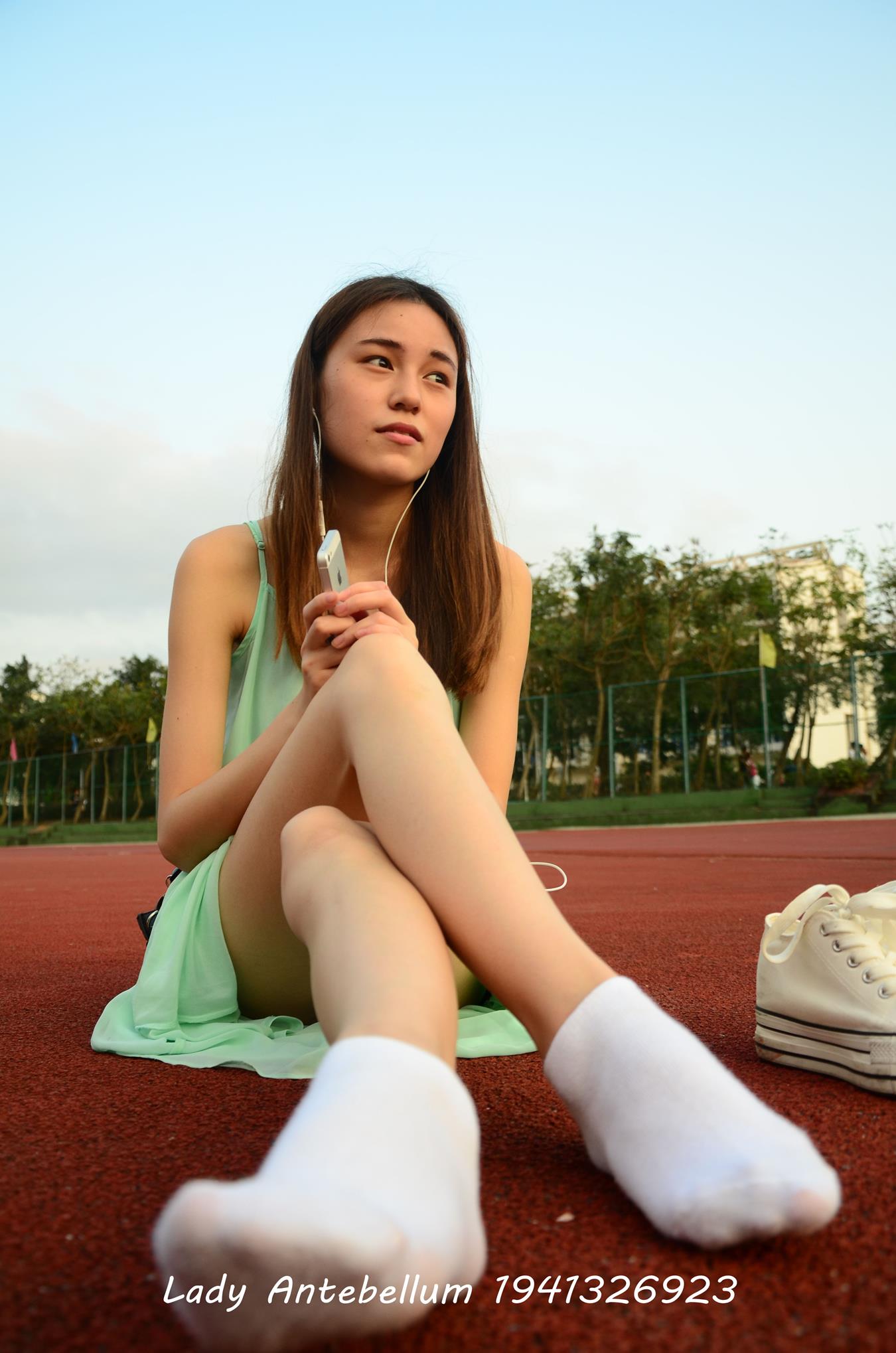 图片[26]-[战前女神] 美腿美足精品摄影套图 001 [89P] – 速更版-美库