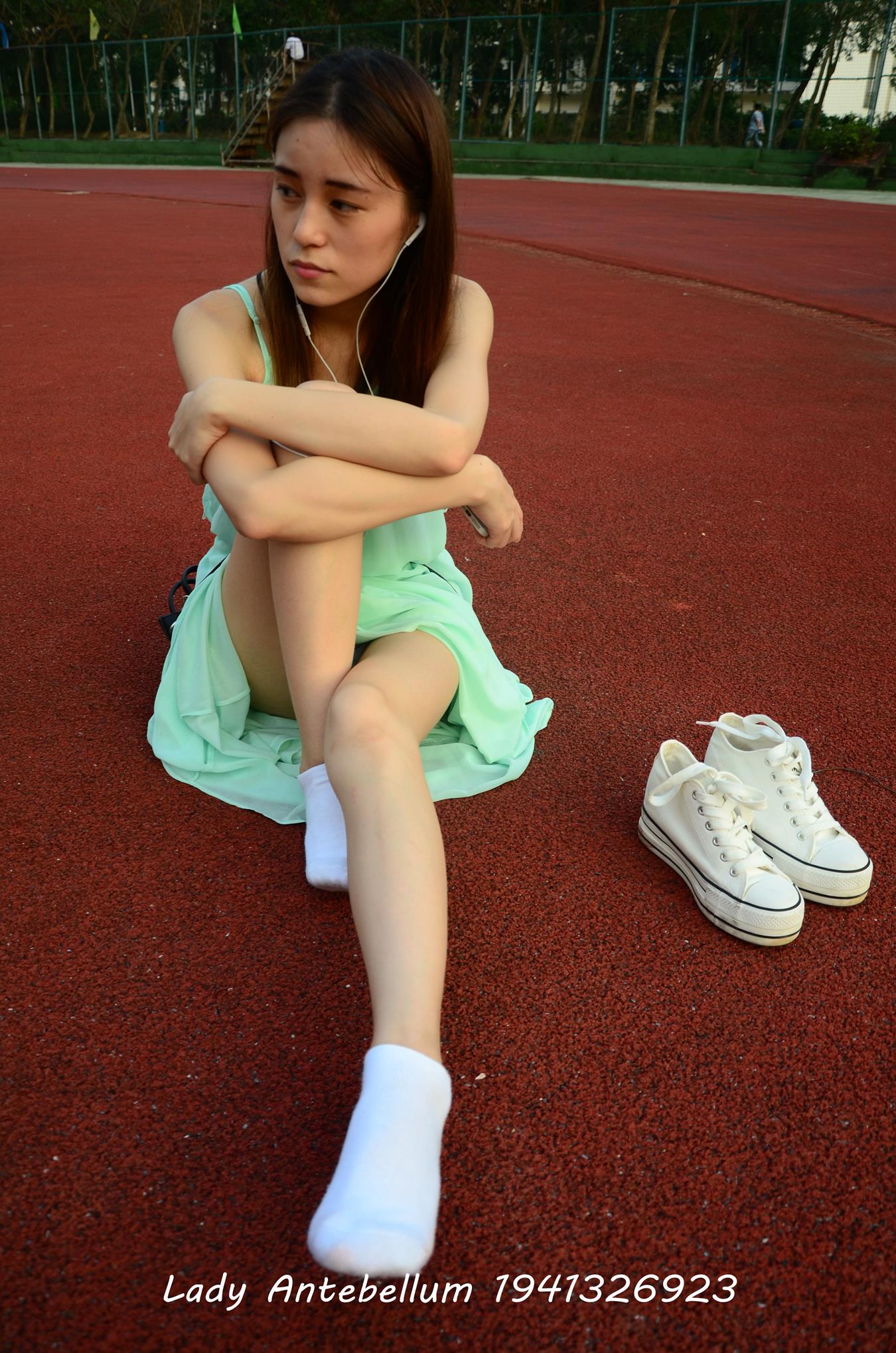 图片[30]-[战前女神] 美腿美足精品摄影套图 001 [89P] – 速更版-美库