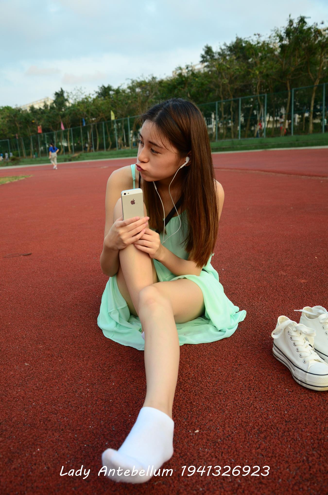 图片[35]-[战前女神] 美腿美足精品摄影套图 001 [89P] – 速更版-美库