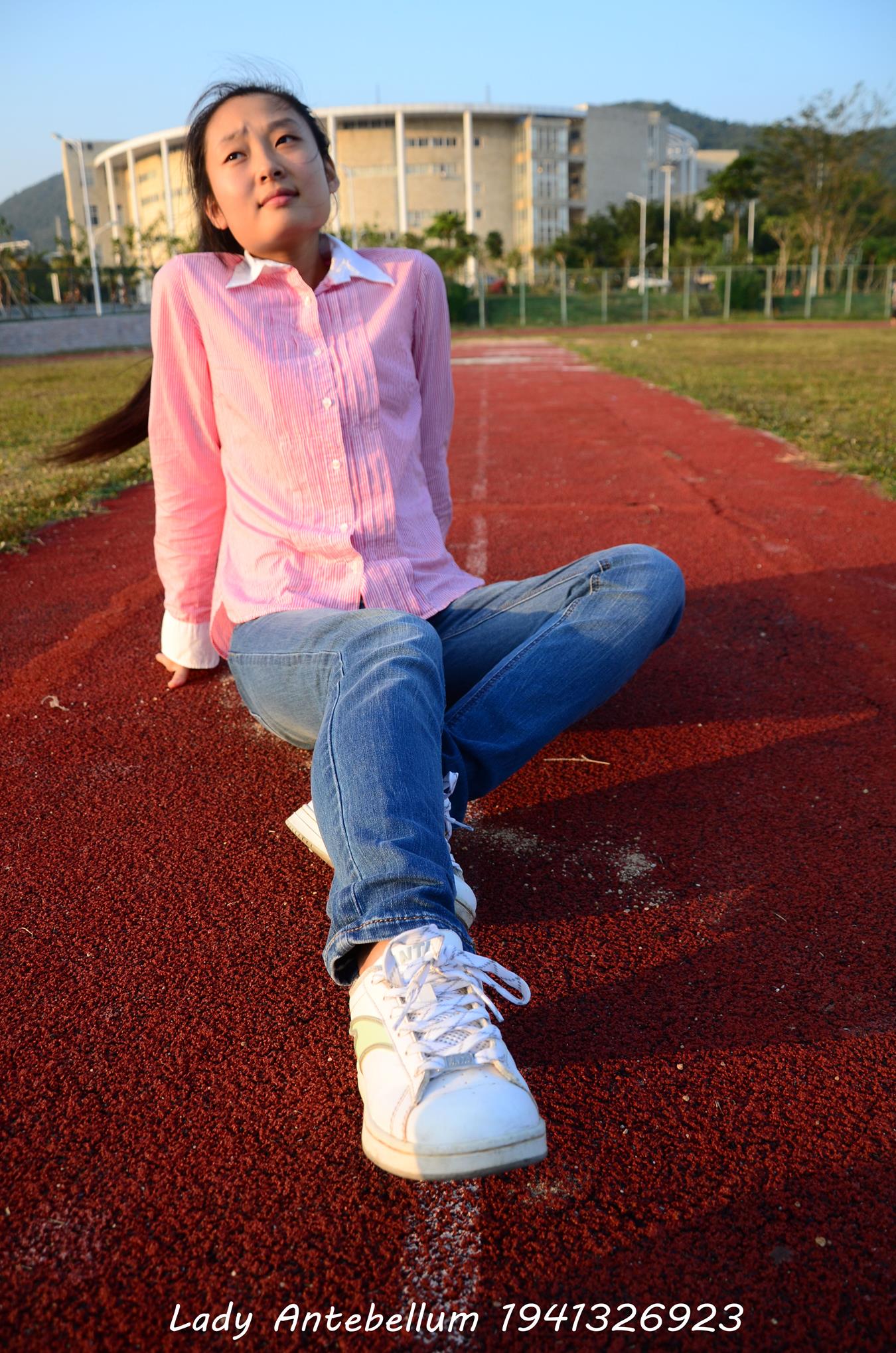 图片[28]-[战前女神] 美腿美足精品摄影套图 003 (1) [84P] – 速更版-美库