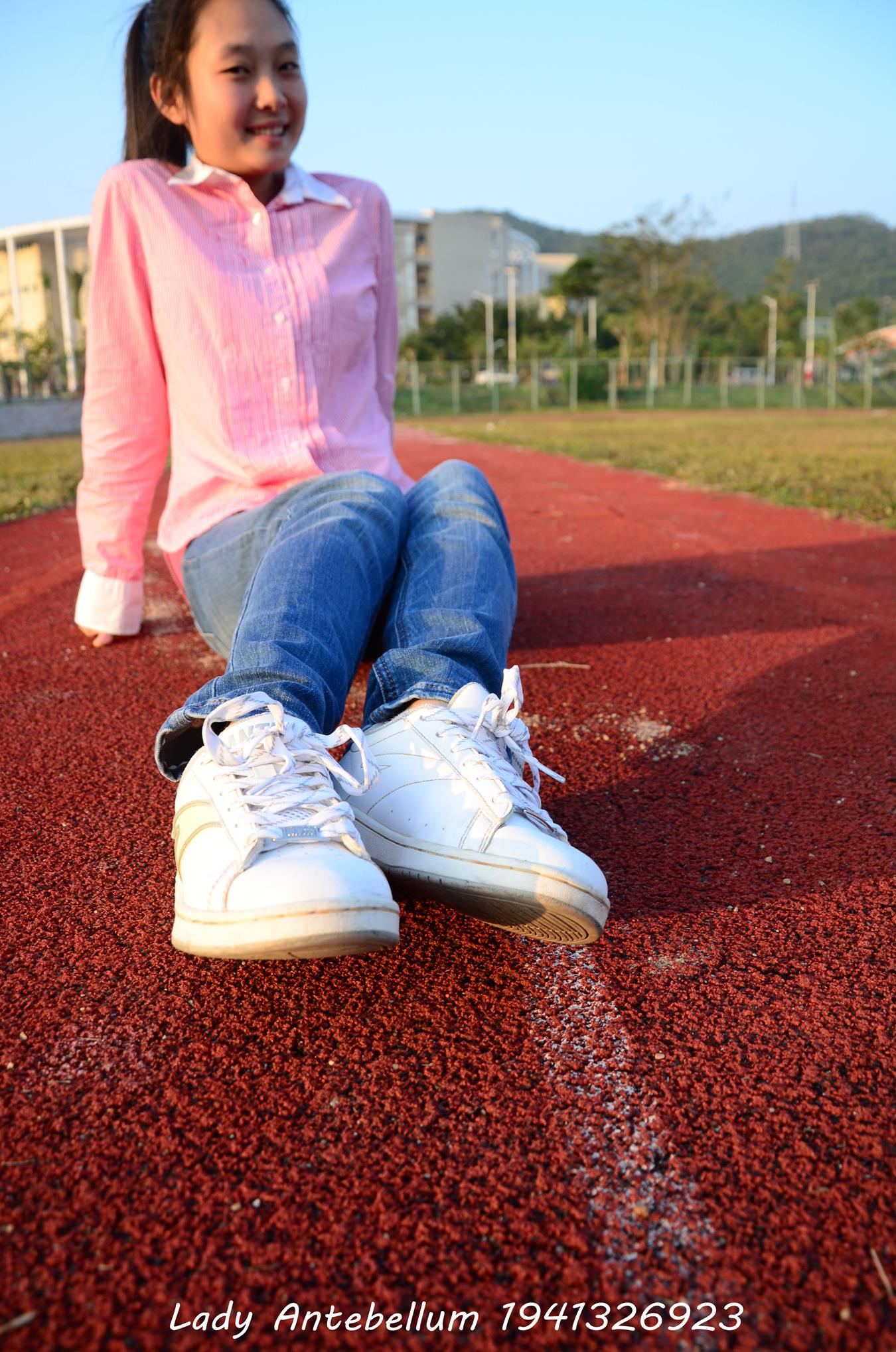 图片[33]-[战前女神] 美腿美足精品摄影套图 003 (1) [84P] – 速更版-美库