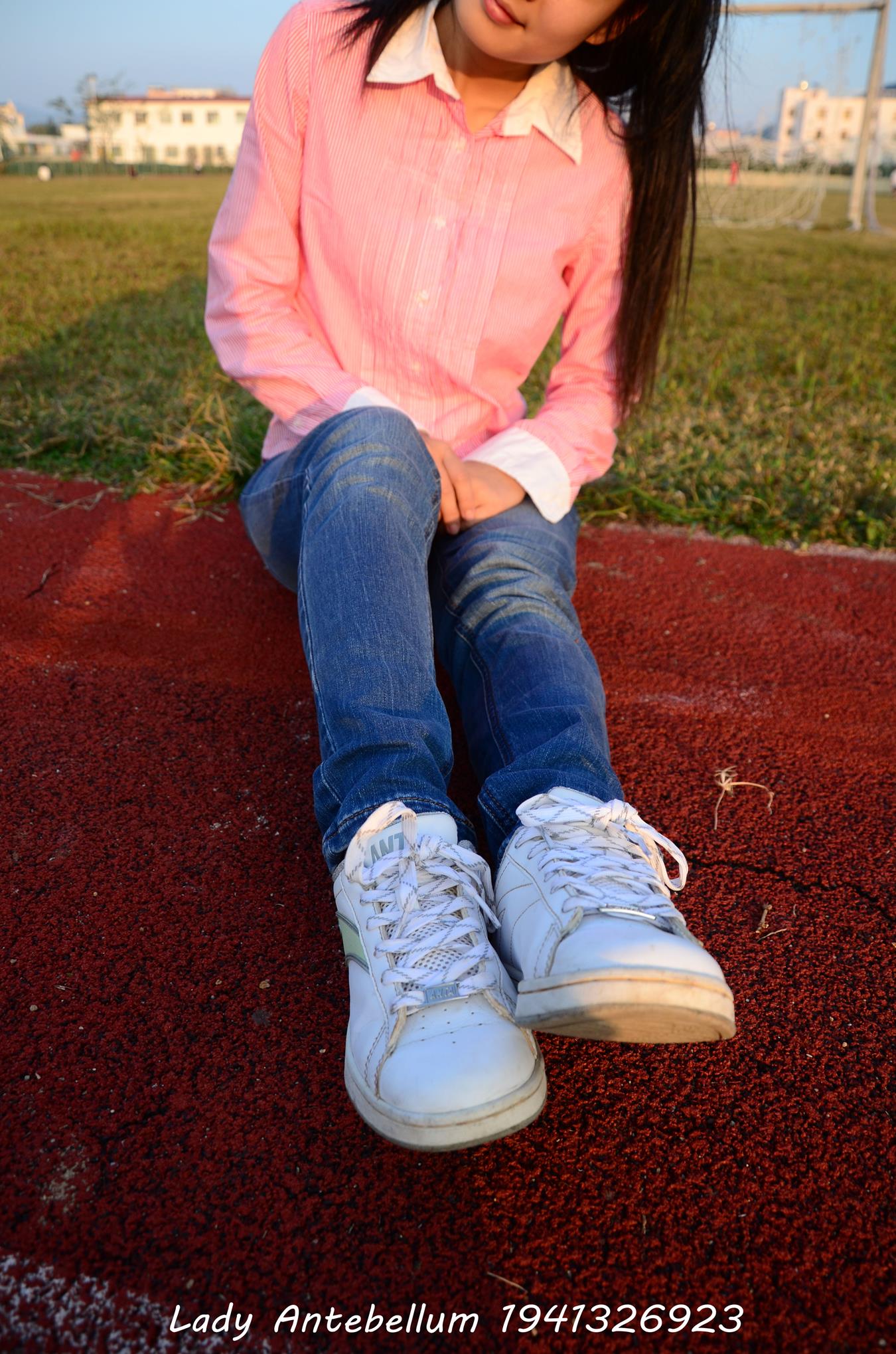 图片[40]-[战前女神] 美腿美足精品摄影套图 003 (1) [84P] – 速更版-美库