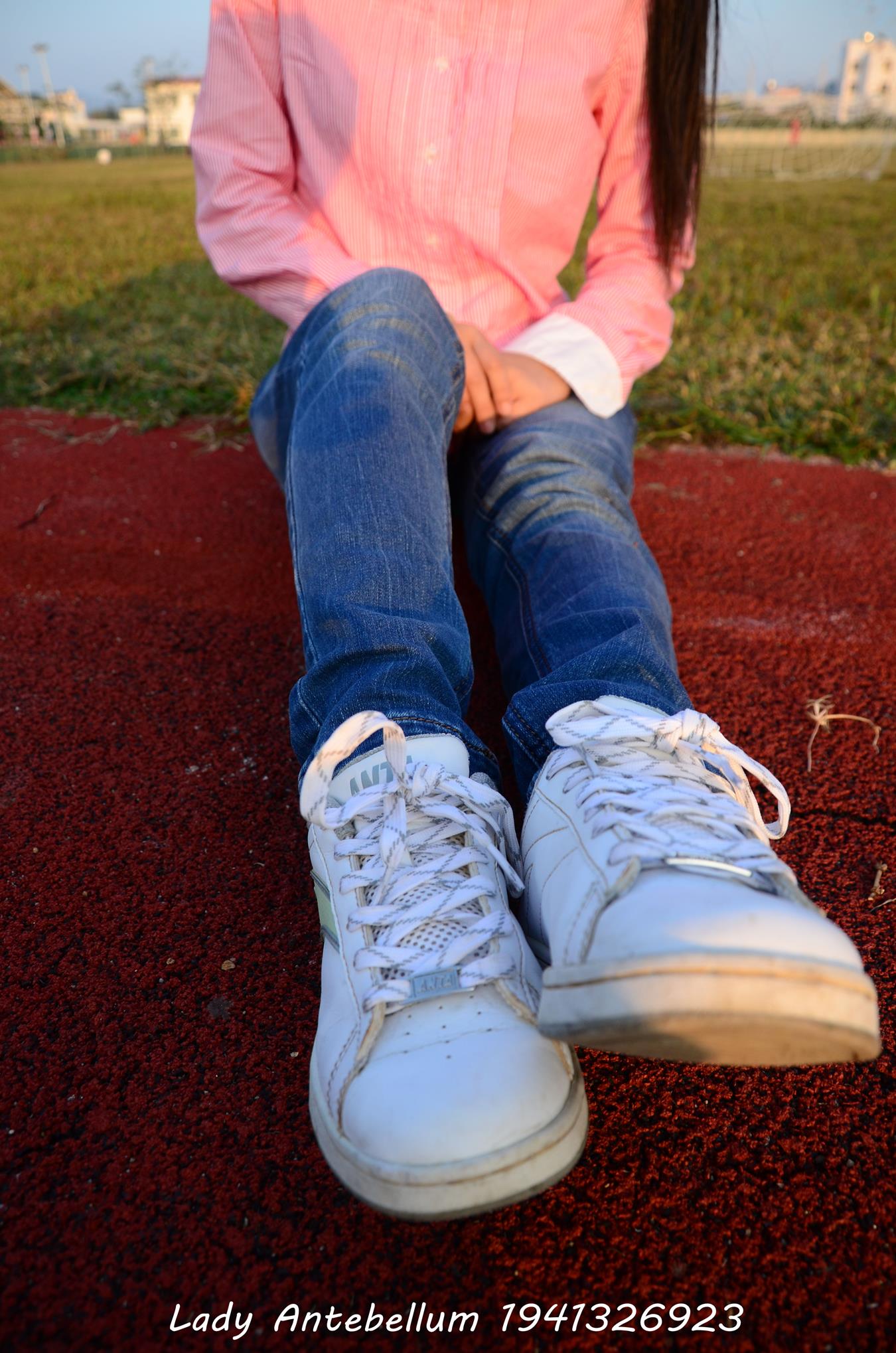 图片[41]-[战前女神] 美腿美足精品摄影套图 003 (1) [84P] – 速更版-美库