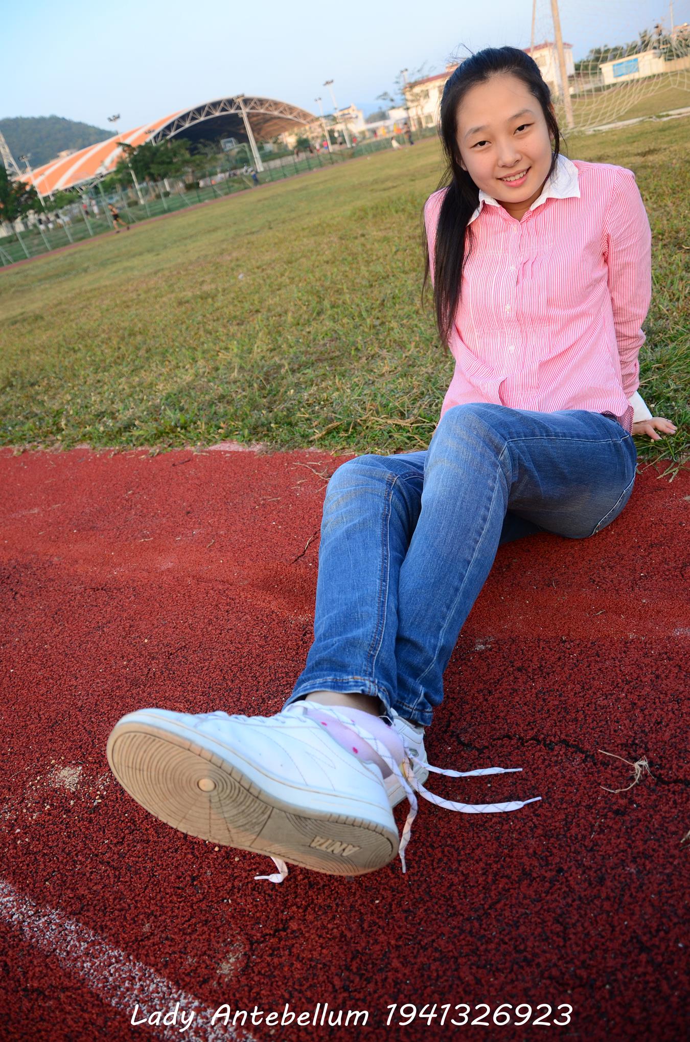 图片[68]-[战前女神] 美腿美足精品摄影套图 003 (1) [84P] – 速更版-美库