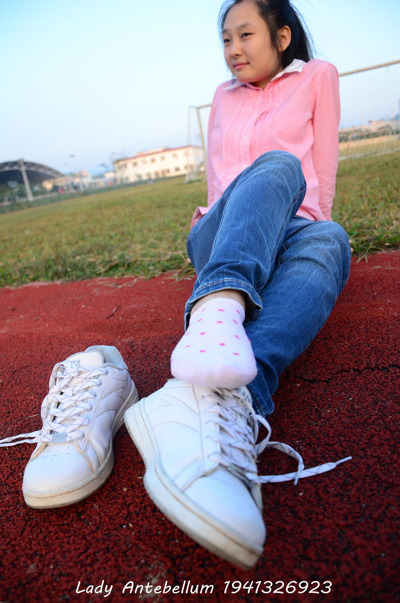 图片[83]-[战前女神] 美腿美足精品摄影套图 003 (1) [84P] – 速更版-美库