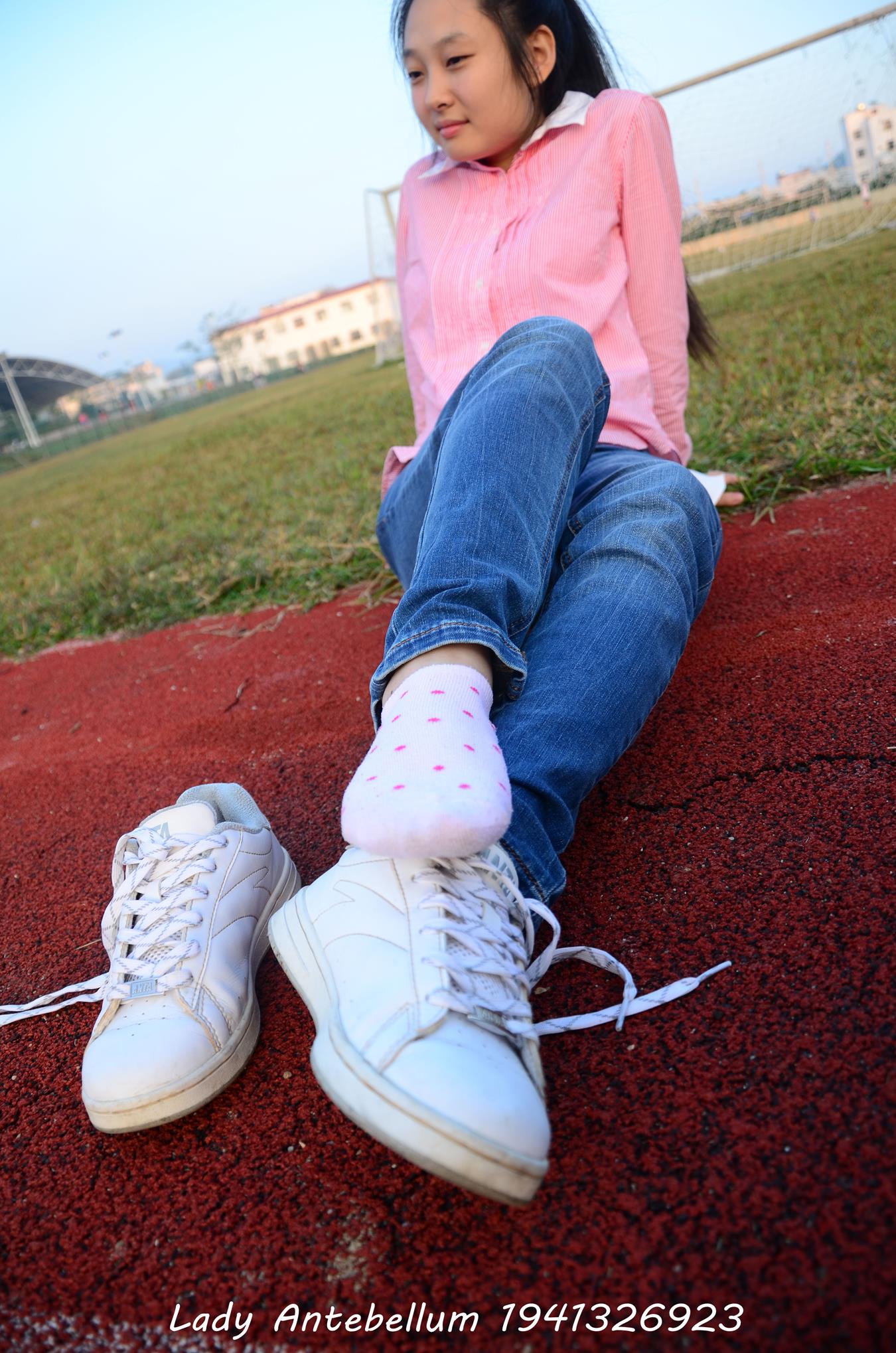 图片[84]-[战前女神] 美腿美足精品摄影套图 003 (1) [84P] – 速更版-美库