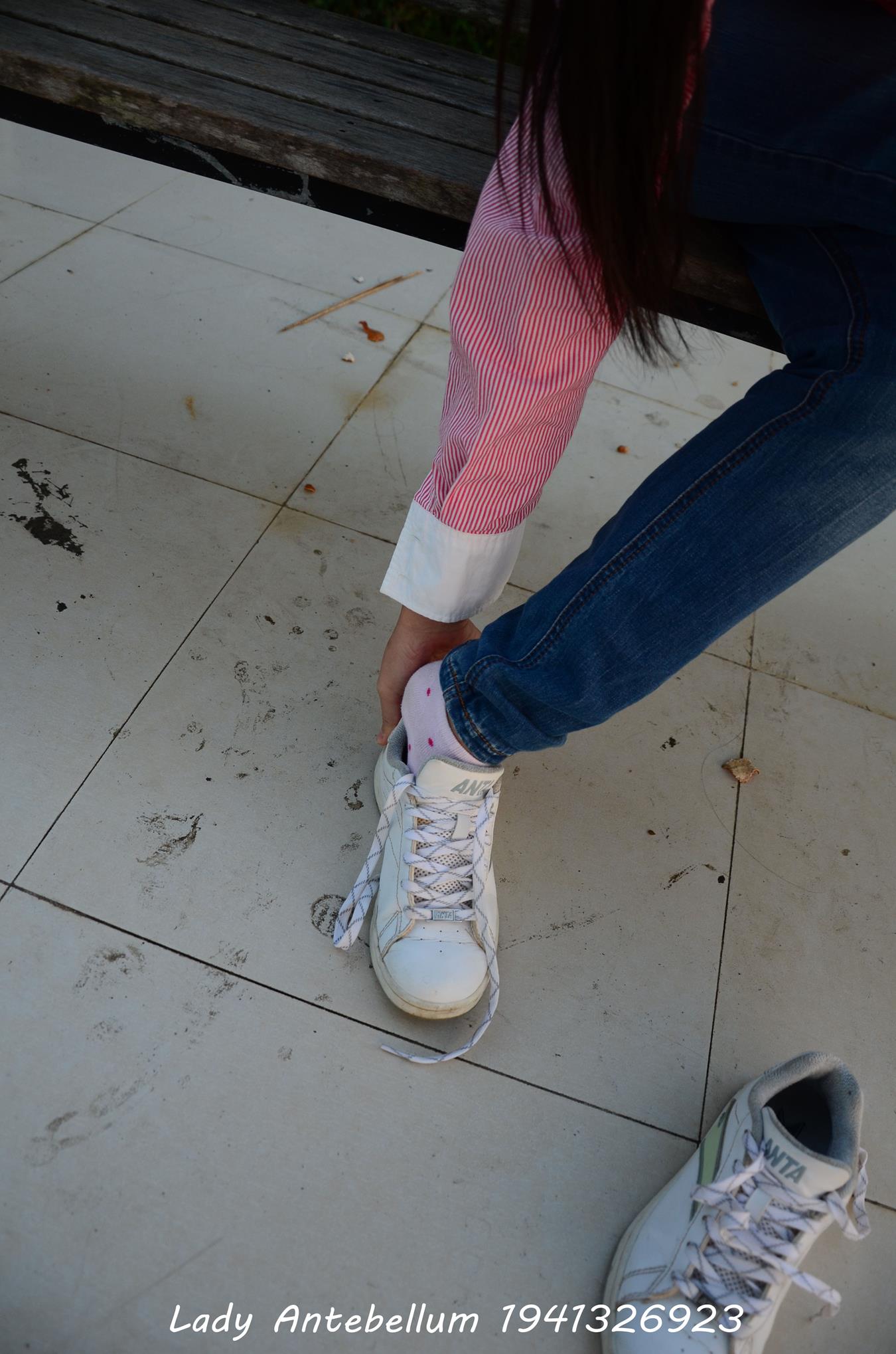 图片[12]-[战前女神] 美腿美足精品摄影套图 003 (2) [73P] – 速更版-美库