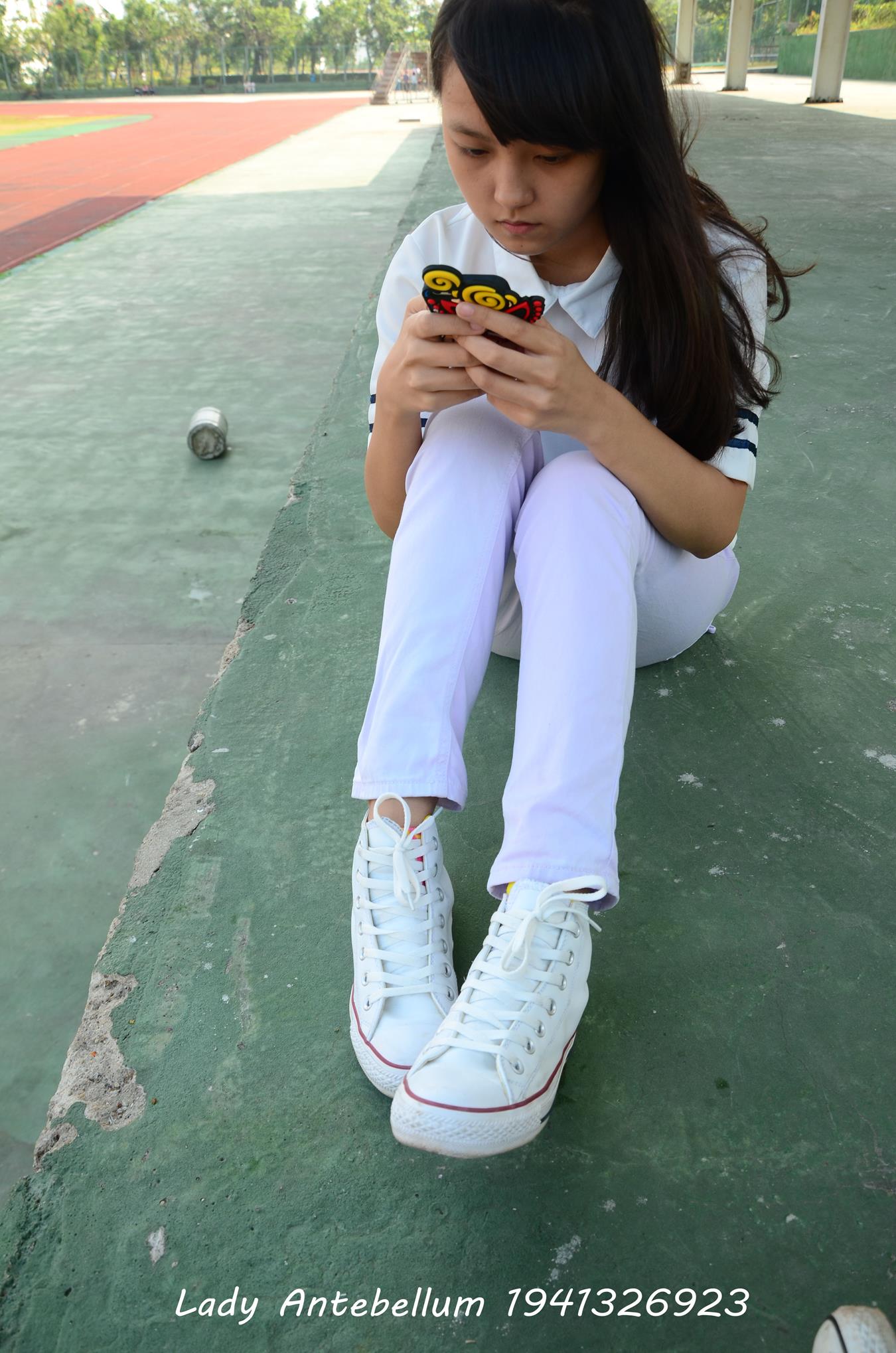 图片[54]-[战前女神] 美腿美足精品摄影套图 002 (1) [84P] – 速更版-美库