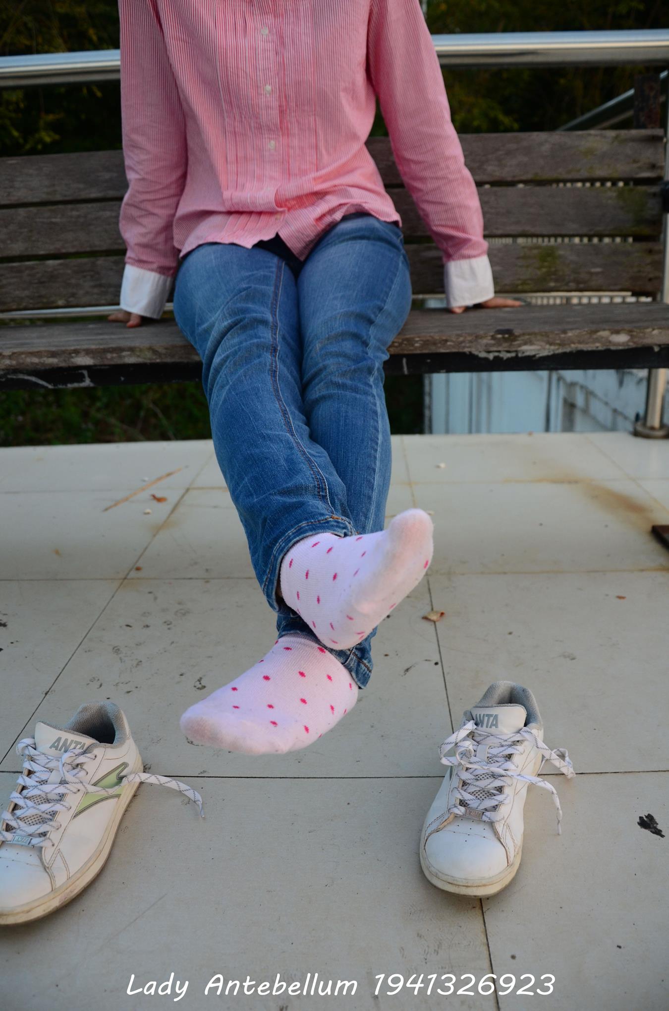 图片[21]-[战前女神] 美腿美足精品摄影套图 003 (2) [73P] – 速更版-美库