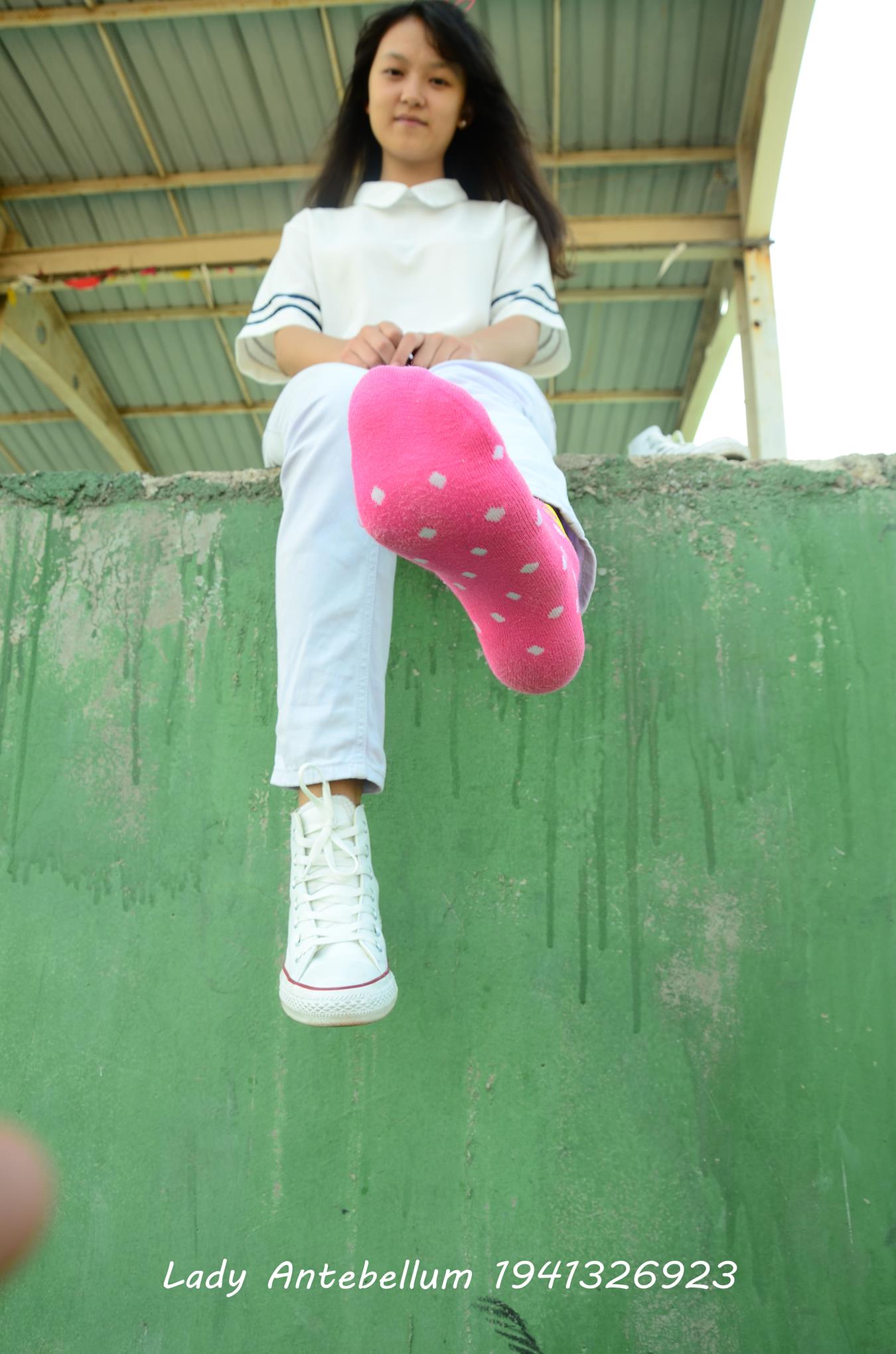 图片[65]-[战前女神] 美腿美足精品摄影套图 002 (2) [66P] – 速更版-美库