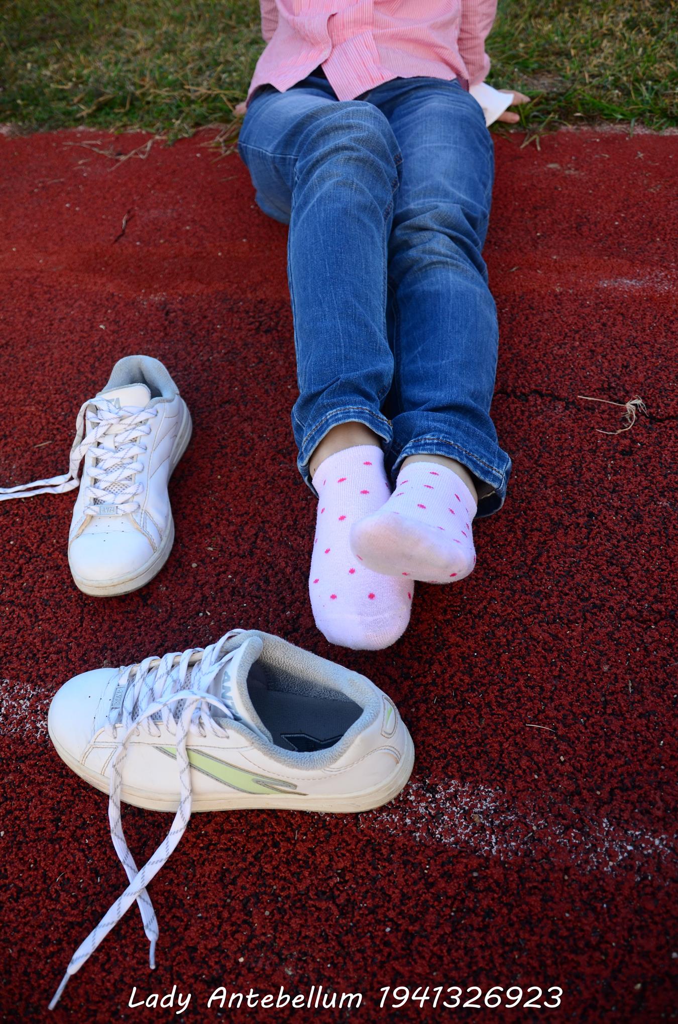 图片[27]-[战前女神] 美腿美足精品摄影套图 003 (2) [73P] – 速更版-美库