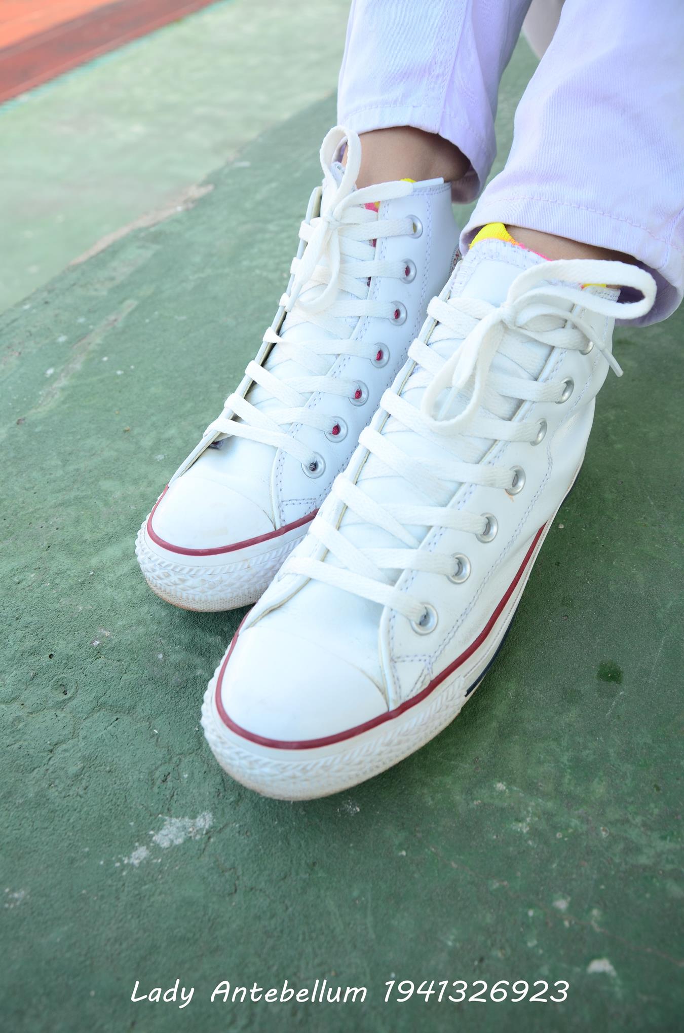 图片[68]-[战前女神] 美腿美足精品摄影套图 002 (1) [84P] – 速更版-美库