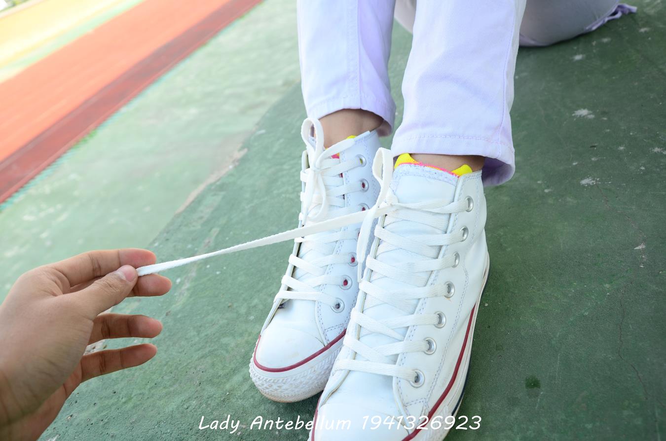 图片[69]-[战前女神] 美腿美足精品摄影套图 002 (1) [84P] – 速更版-美库