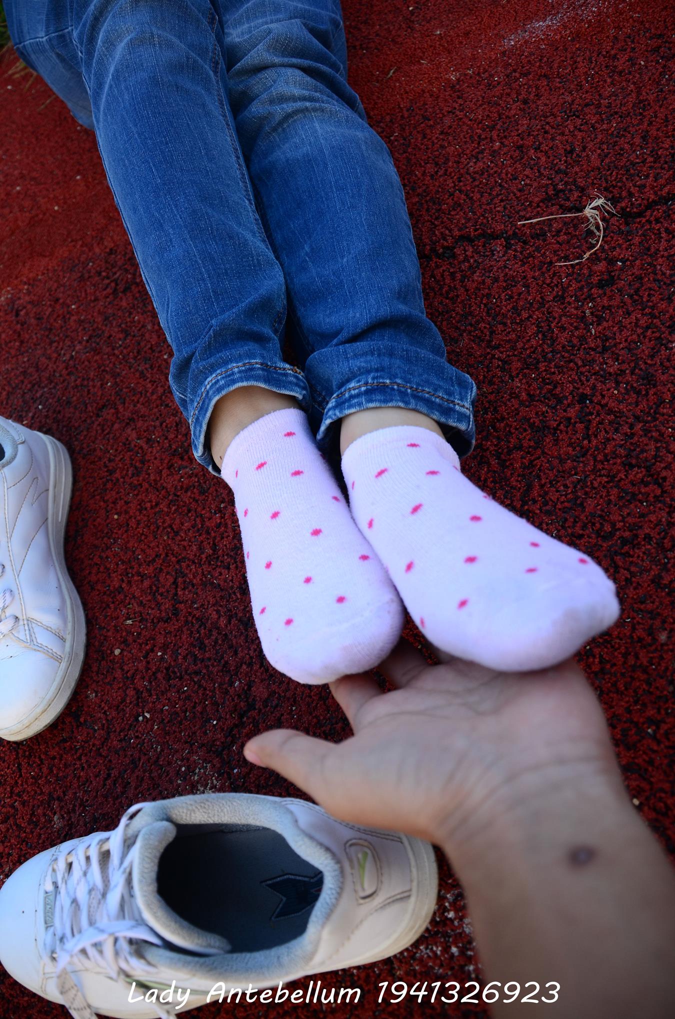 图片[29]-[战前女神] 美腿美足精品摄影套图 003 (2) [73P] – 速更版-美库