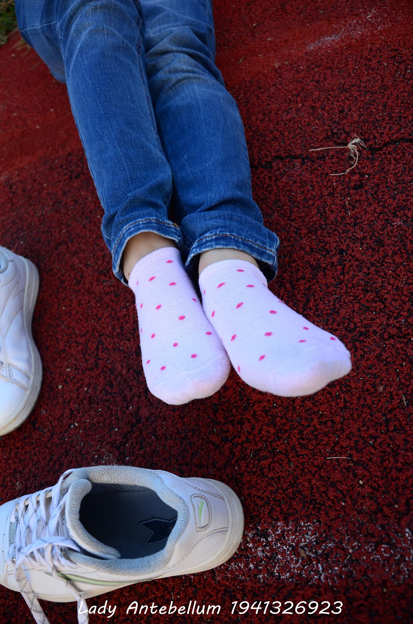 图片[30]-[战前女神] 美腿美足精品摄影套图 003 (2) [73P] – 速更版-美库