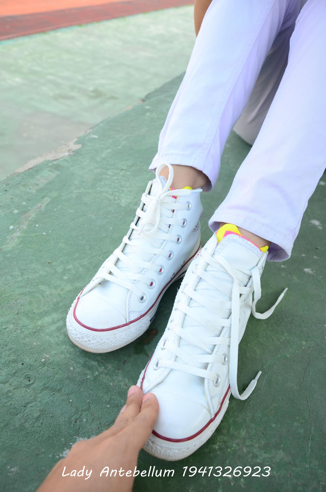 图片[73]-[战前女神] 美腿美足精品摄影套图 002 (1) [84P] – 速更版-美库