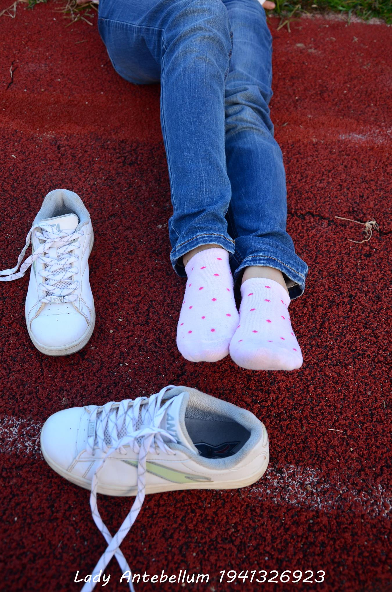 图片[33]-[战前女神] 美腿美足精品摄影套图 003 (2) [73P] – 速更版-美库