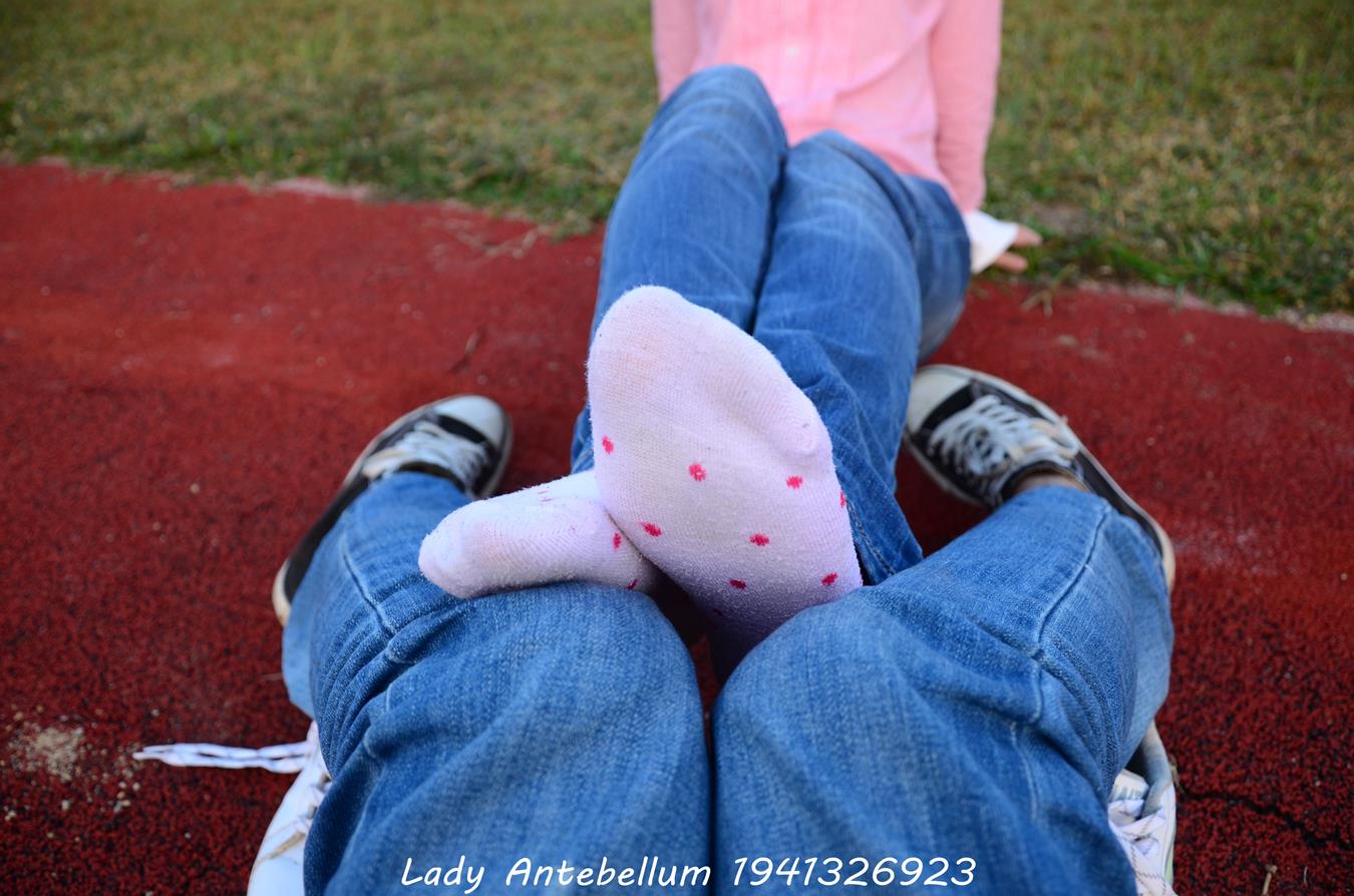 图片[40]-[战前女神] 美腿美足精品摄影套图 003 (2) [73P] – 速更版-美库