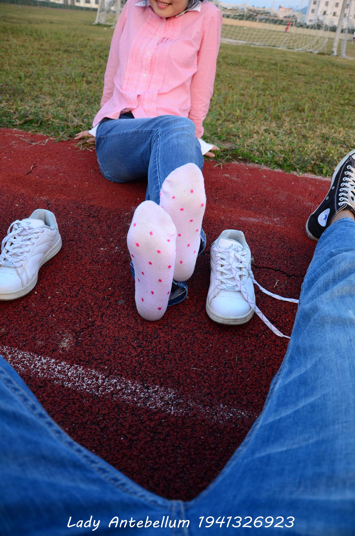 图片[46]-[战前女神] 美腿美足精品摄影套图 003 (2) [73P] – 速更版-美库