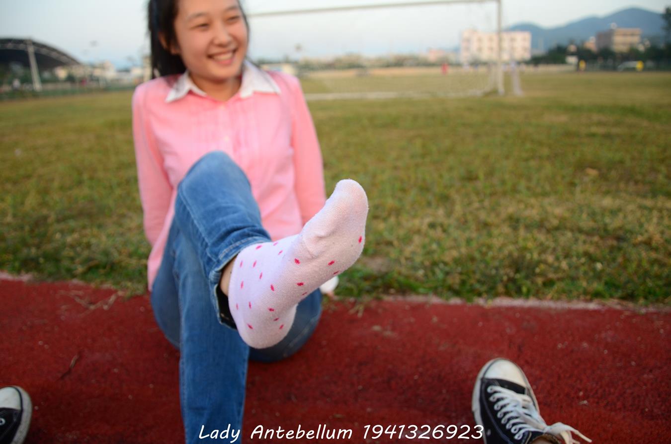 图片[61]-[战前女神] 美腿美足精品摄影套图 003 (2) [73P] – 速更版-美库