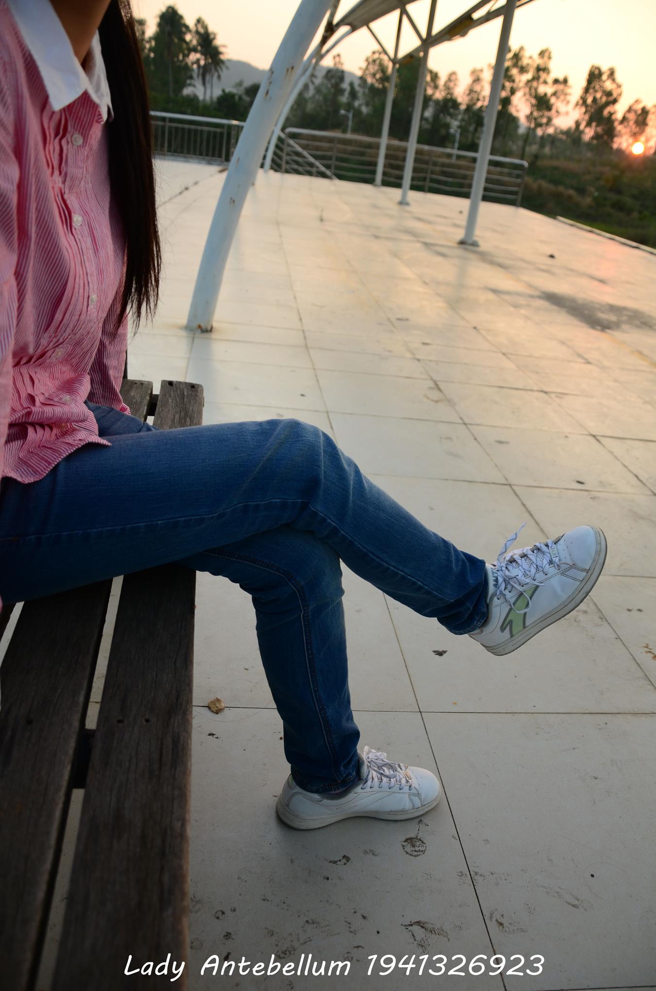 图片[65]-[战前女神] 美腿美足精品摄影套图 003 (2) [73P] – 速更版-美库