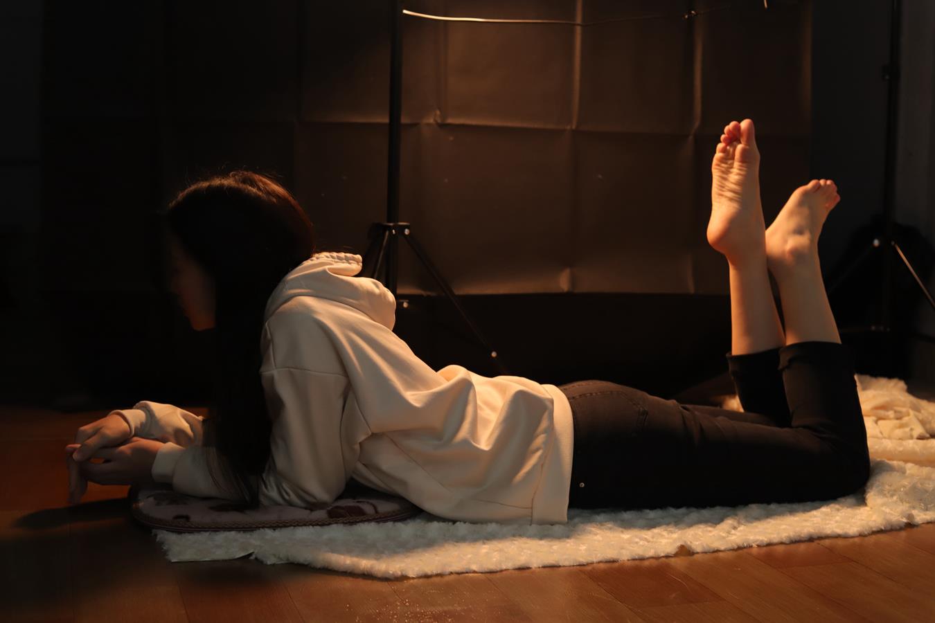 图片[16]-Pary摄影 NO.015 极品美女小芳第一季超近距离拍摄脚底[114P] – 速更版-美库