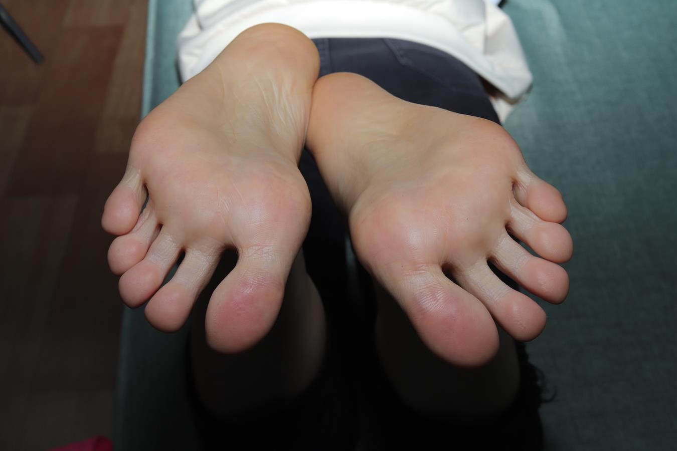 图片[105]-Pary摄影 NO.015 极品美女小芳第一季超近距离拍摄脚底[114P] – 速更版-美库