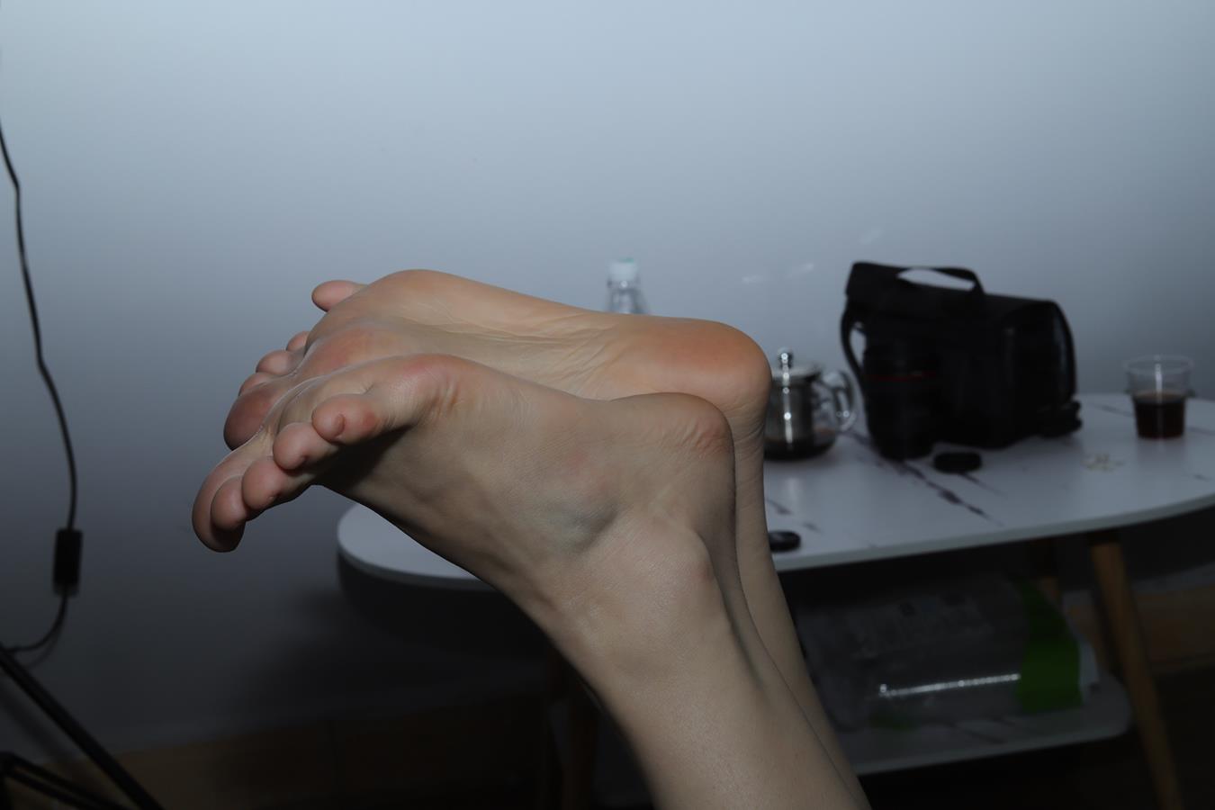 图片[109]-Pary摄影 NO.015 极品美女小芳第一季超近距离拍摄脚底[114P] – 速更版-美库