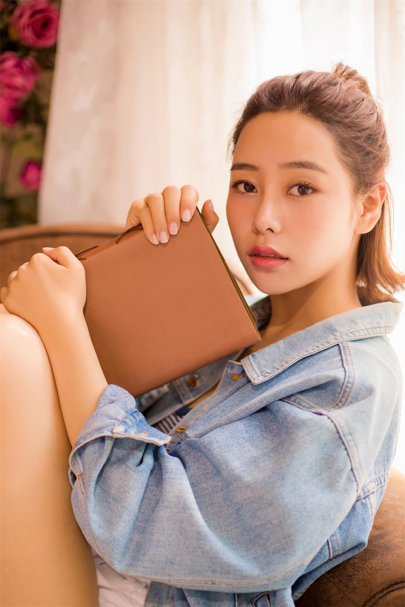 图片[35]-[YALAYI雅拉伊]2022.12.08 NO.990 不负遇见 小乔[36+1P] – 速更版-美库