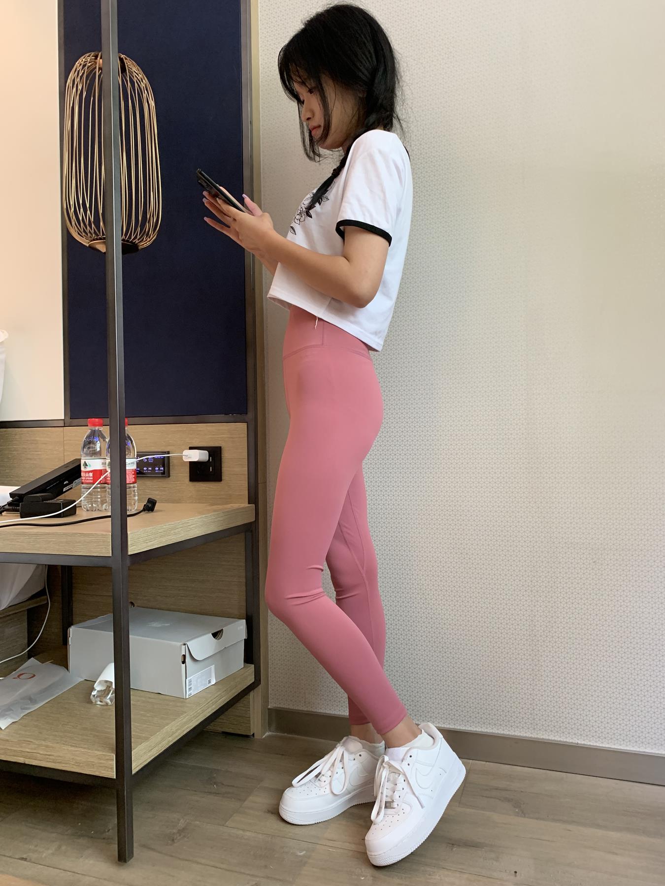 图片[17]-誉铭传媒袜足摄影 2022.10月份整合福利 (1) [64P] – 速更版-美库