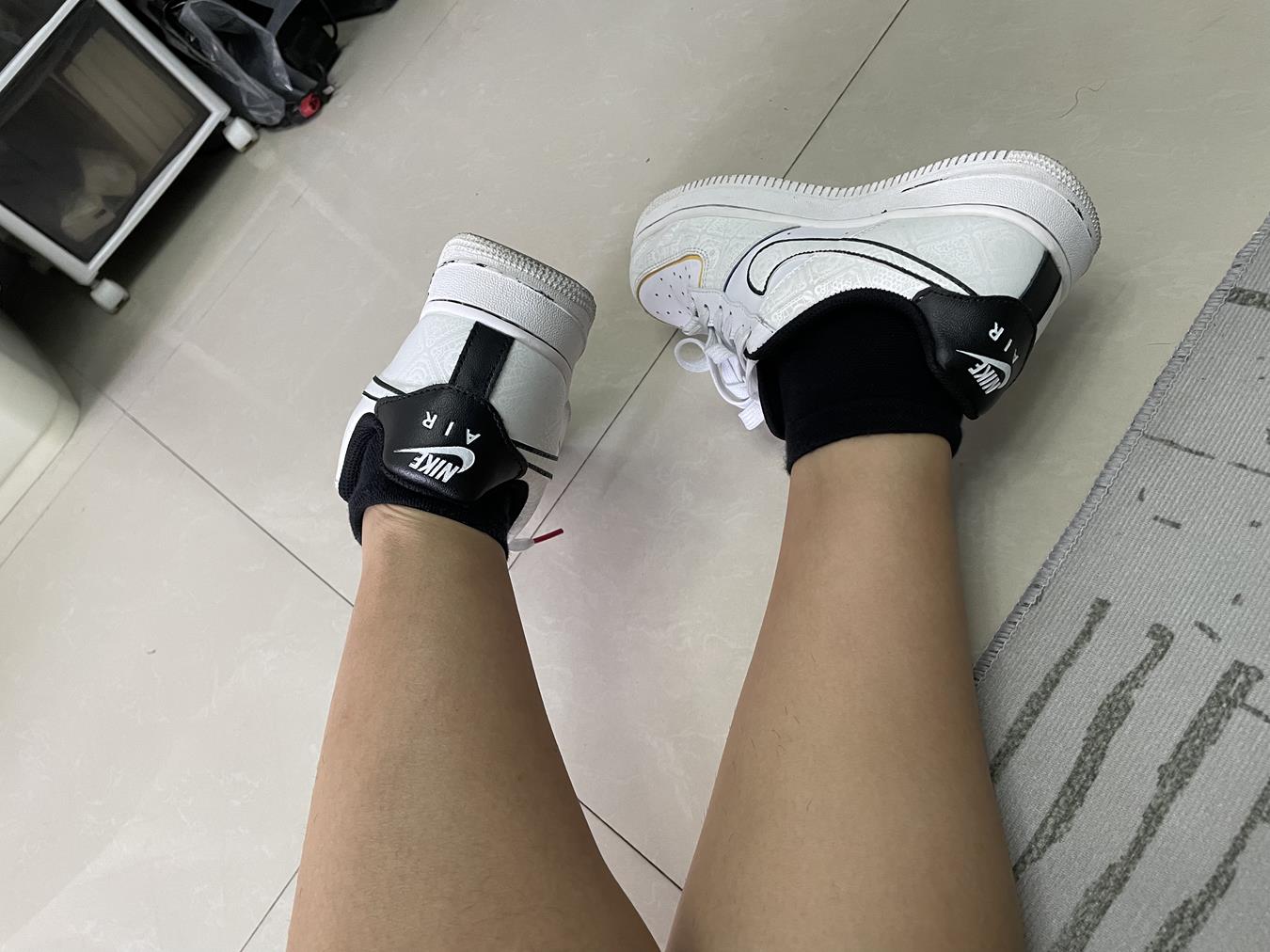 图片[30]-誉铭传媒袜足摄影 2022.10月份整合福利 (2) [66P] – 速更版-美库