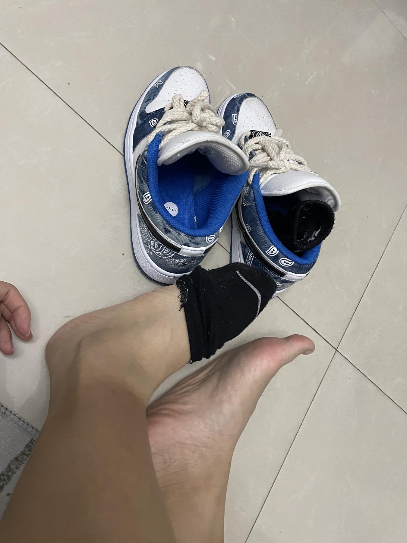 图片[12]-誉铭传媒袜足摄影 2022.11月份整合福利 [113P] – 速更版-美库