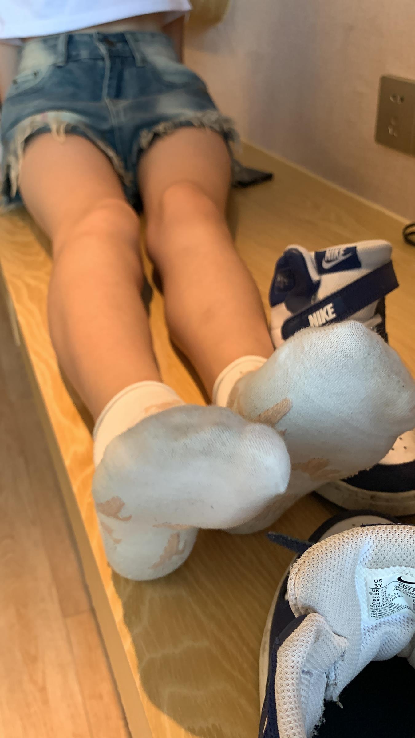 图片[38]-誉铭传媒袜足摄影 2022.11月份整合福利 [113P] – 速更版-美库