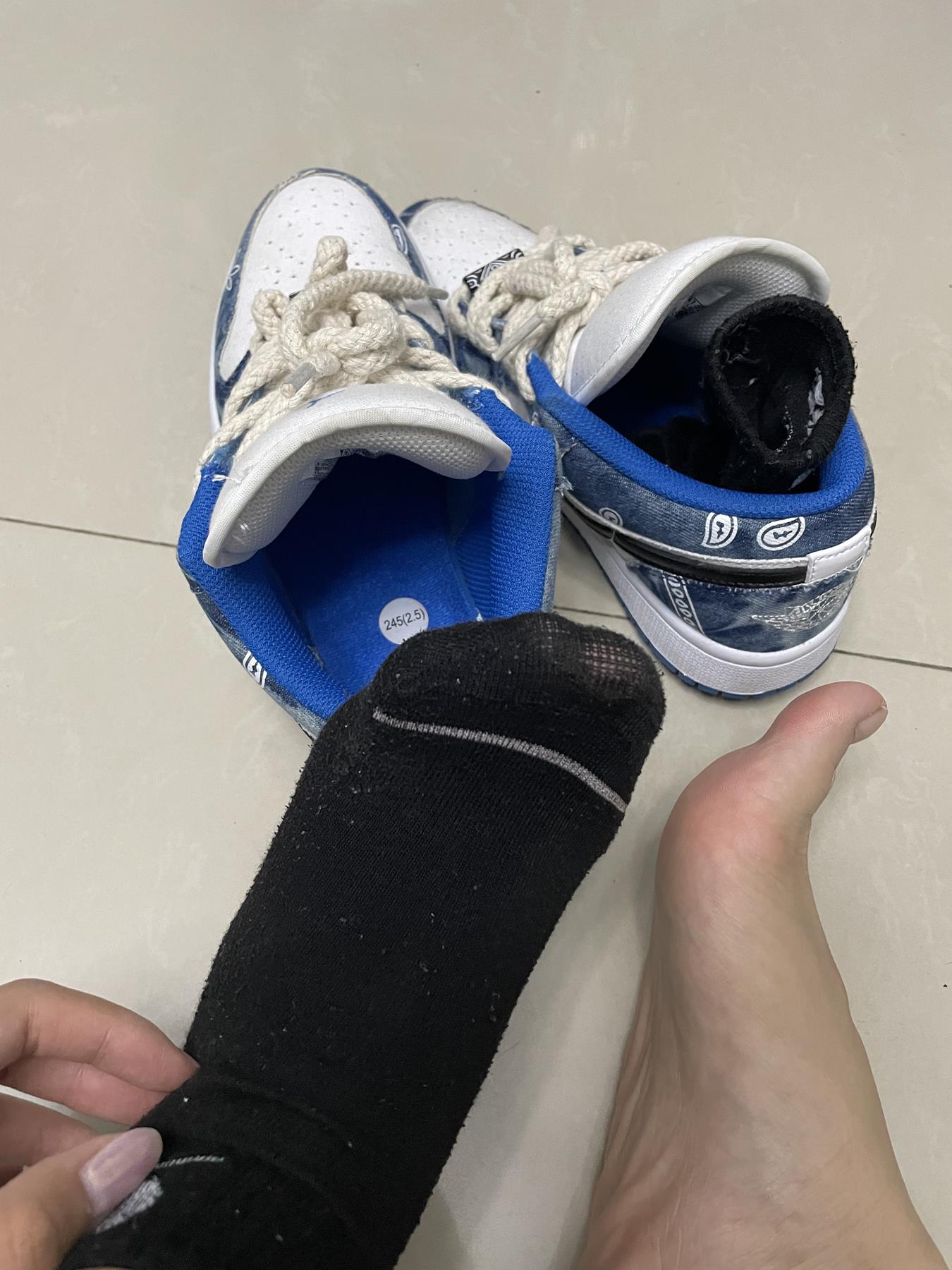 图片[109]-誉铭传媒袜足摄影 2022.11月份整合福利 [113P] – 速更版-美库