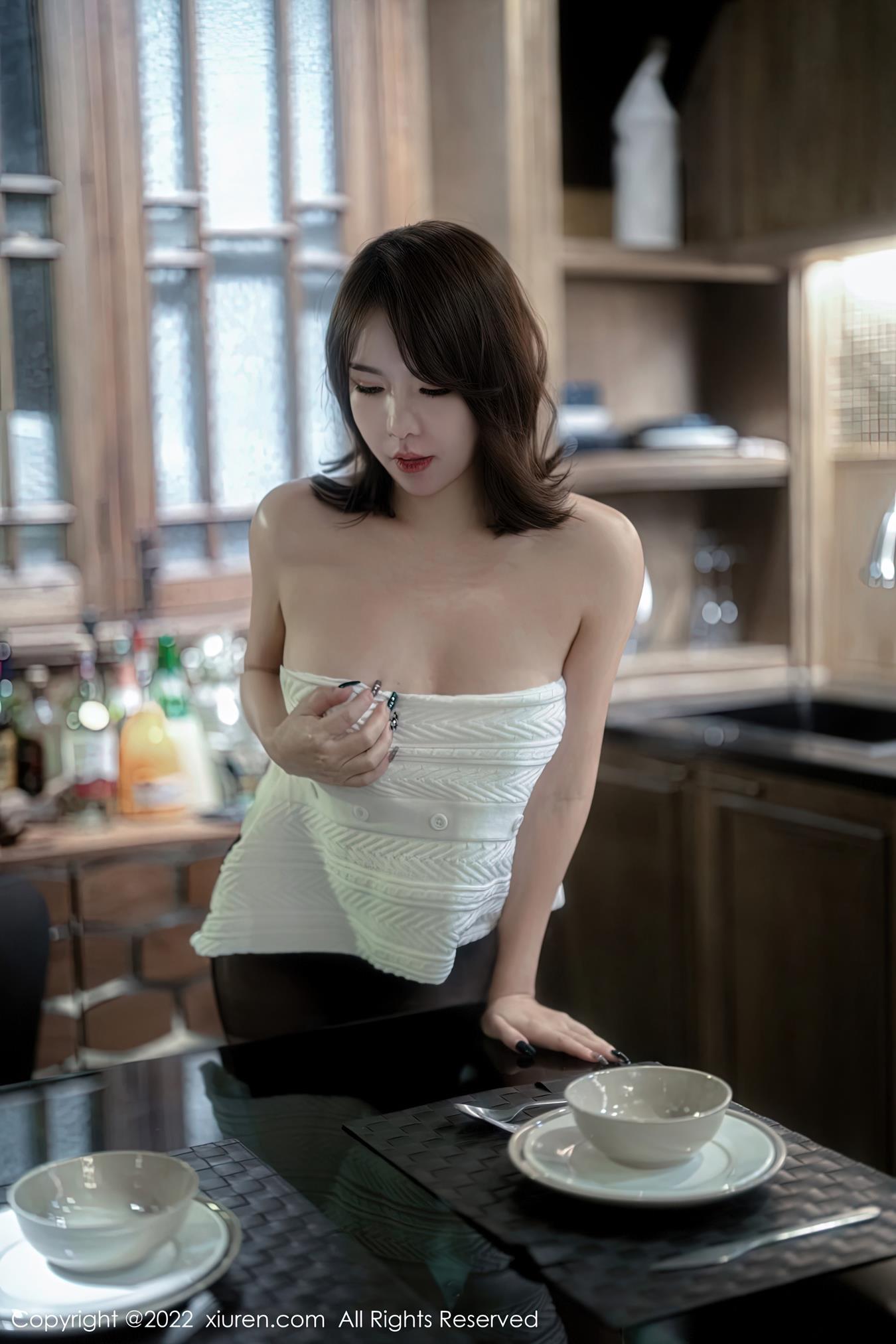 图片[20]-[Xiuren秀人网]2022.12.13 NO.5988 雅雯[28+1P] – 速更版-美库