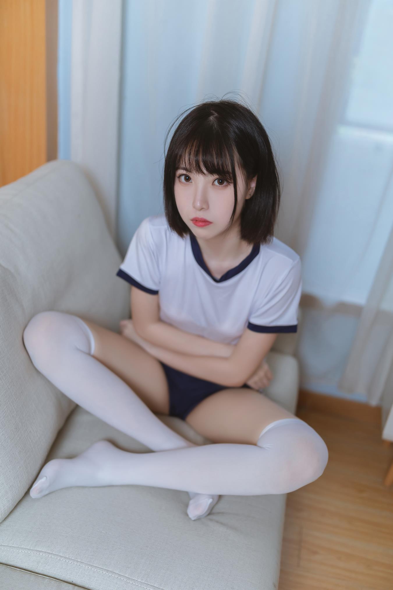 图片[22]-网紅Coser@许岚LAN  放学回家[32P] – 速更版-美库