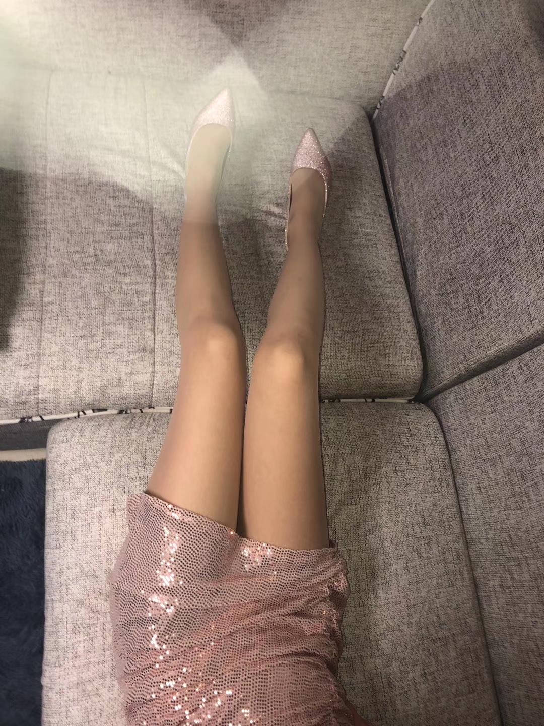 图片[27]-提袜少女微信朋友圈收费资源合集2-1 [120P] – 速更版-美库