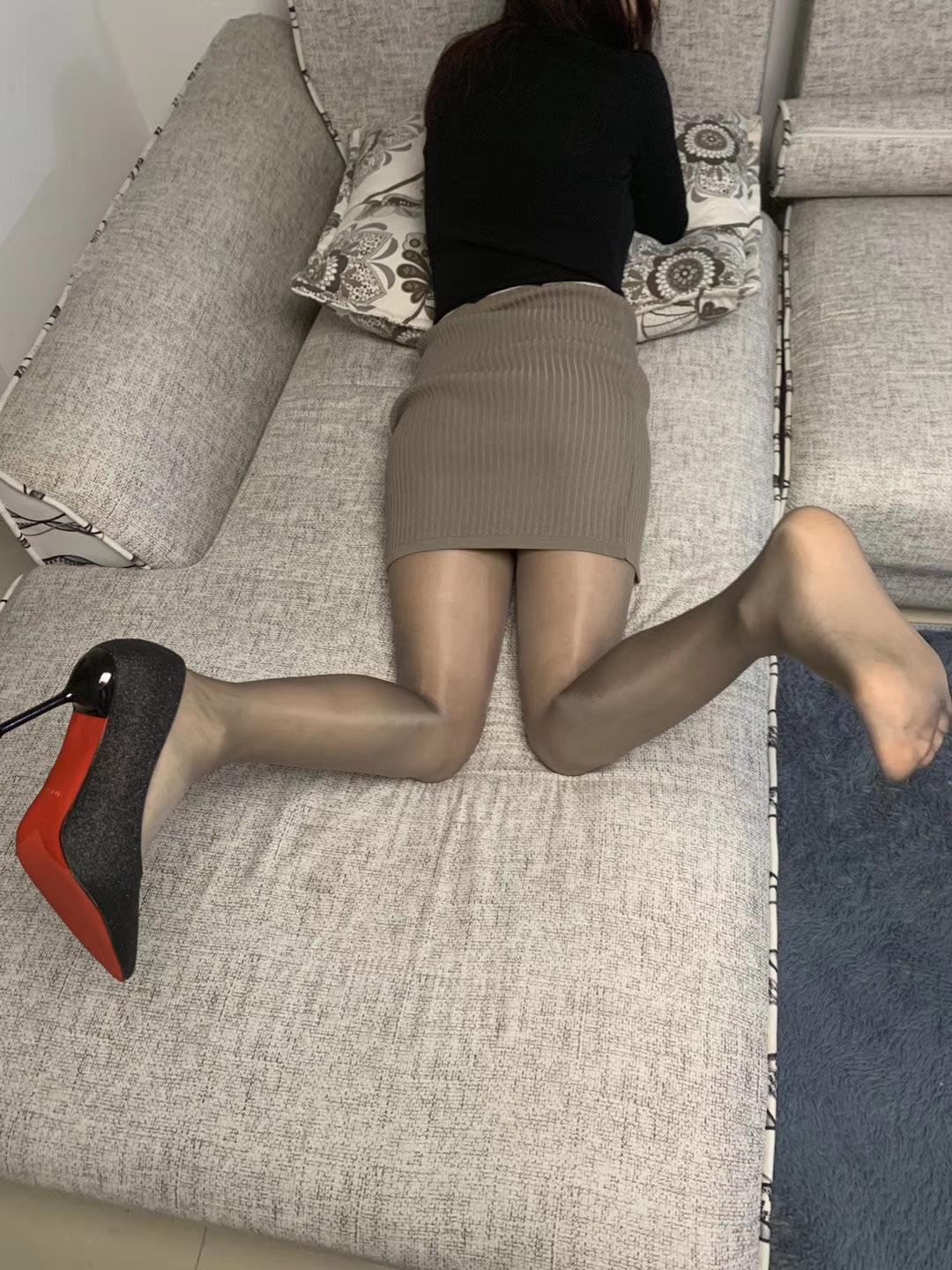 图片[69]-提袜少女微信朋友圈收费资源合集2-1 [120P] – 速更版-美库