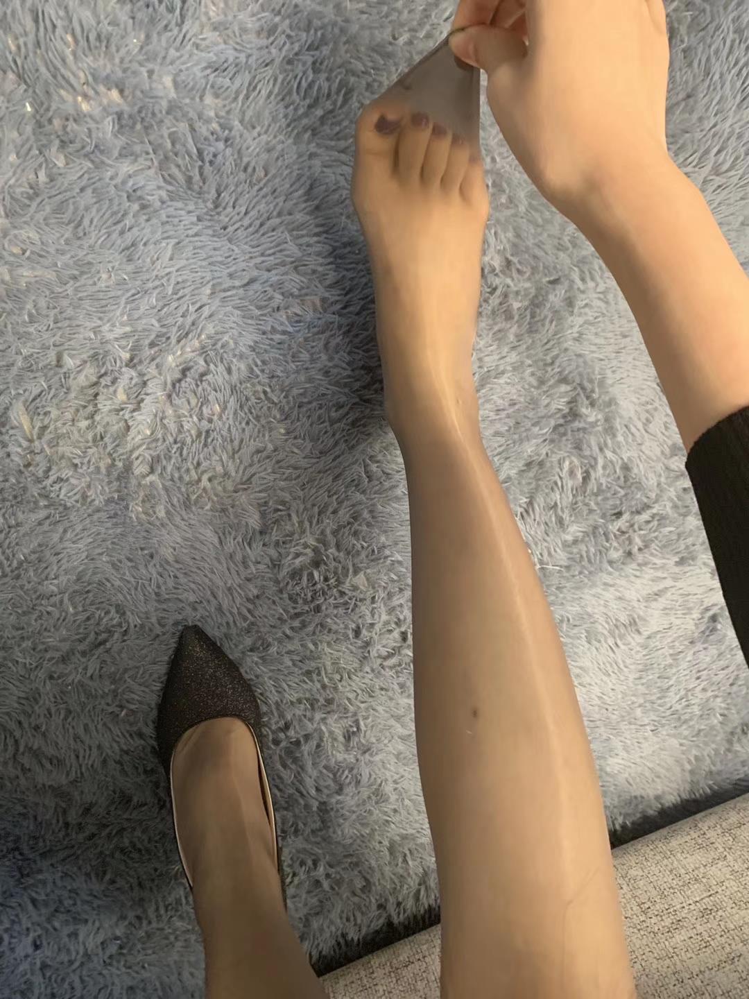 图片[72]-提袜少女微信朋友圈收费资源合集2-1 [120P] – 速更版-美库