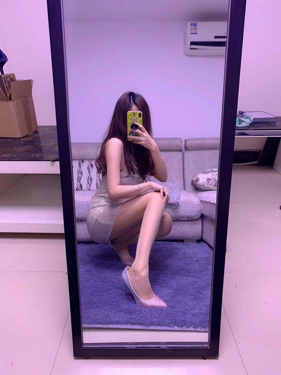 图片[99]-提袜少女微信朋友圈收费资源合集2-1 [120P] – 速更版-美库