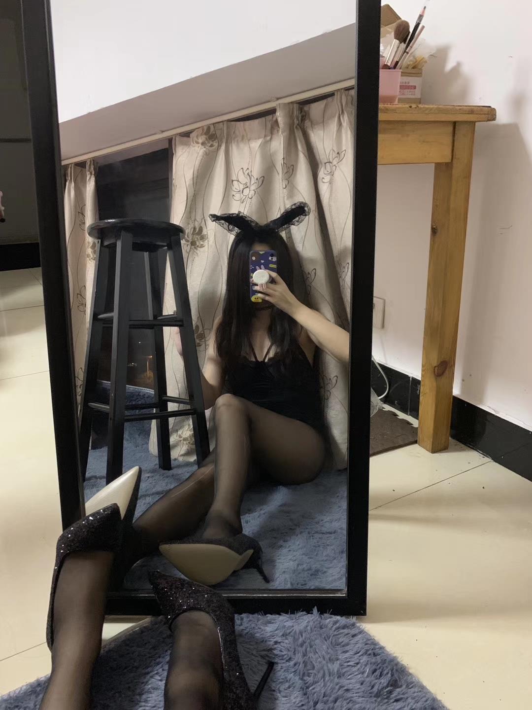 图片[34]-提袜少女微信朋友圈收费资源合集2-3 [128P] – 速更版-美库