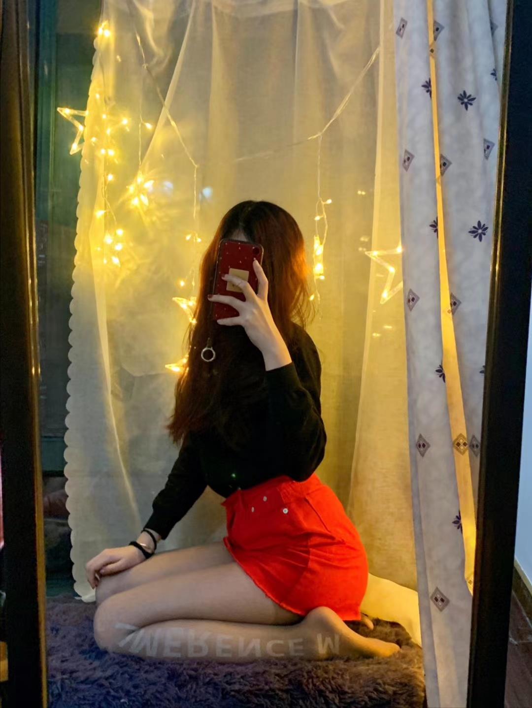 图片[14]-提袜少女微信朋友圈收费资源合集2-4 [128P] – 速更版-美库