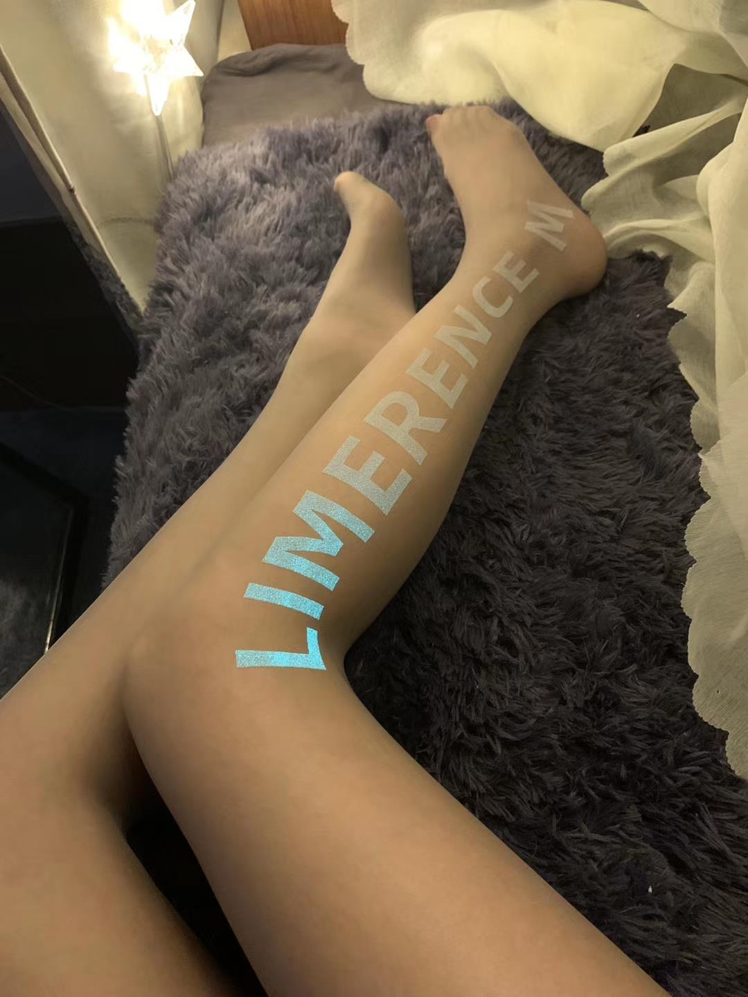 图片[16]-提袜少女微信朋友圈收费资源合集2-4 [128P] – 速更版-美库