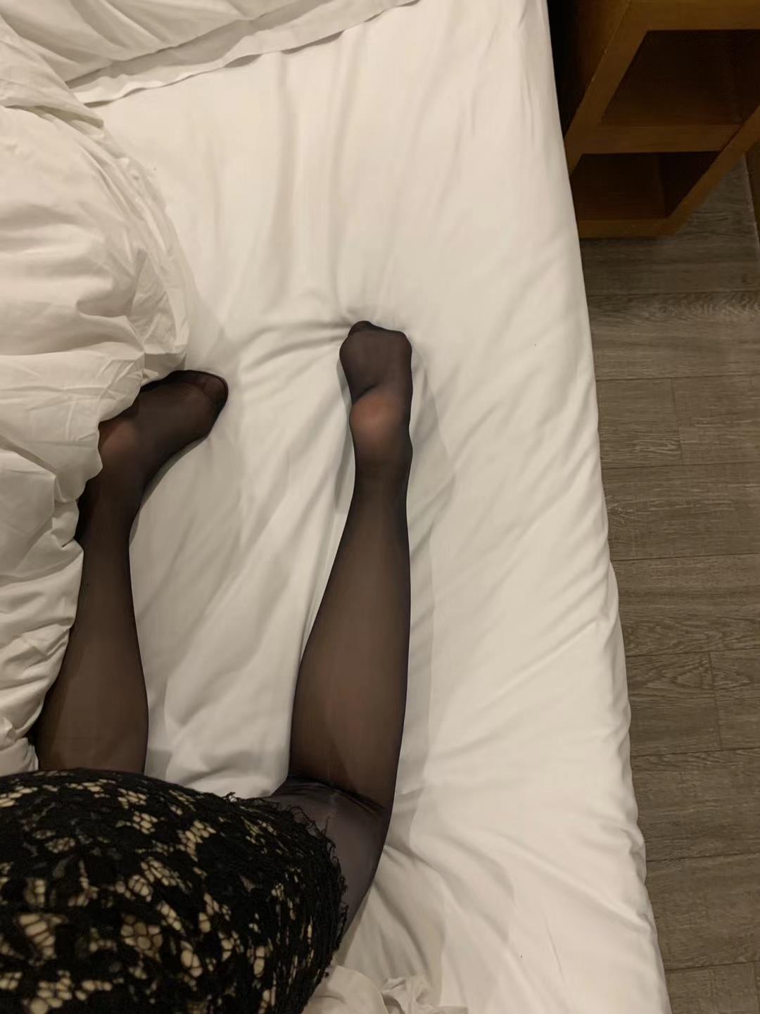 图片[46]-提袜少女微信朋友圈收费资源合集2-4 [128P] – 速更版-美库